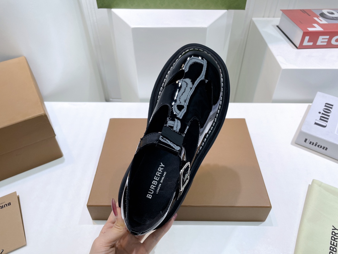 Women B*urberry Top Sneaker