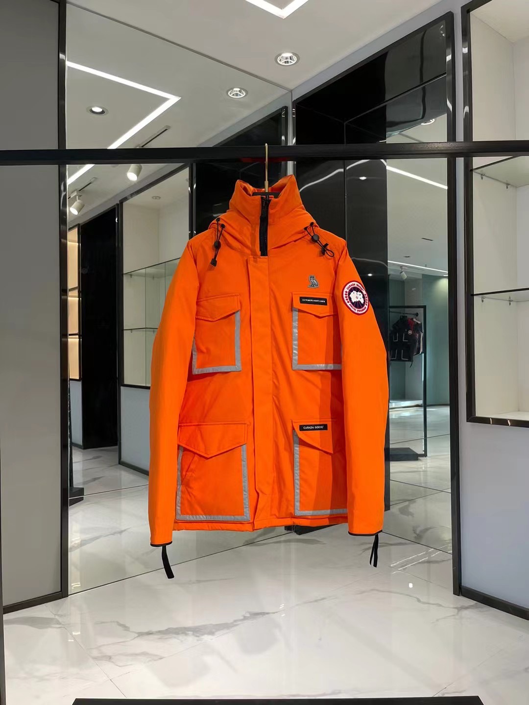 Men Women Down jacket Maikesneakers