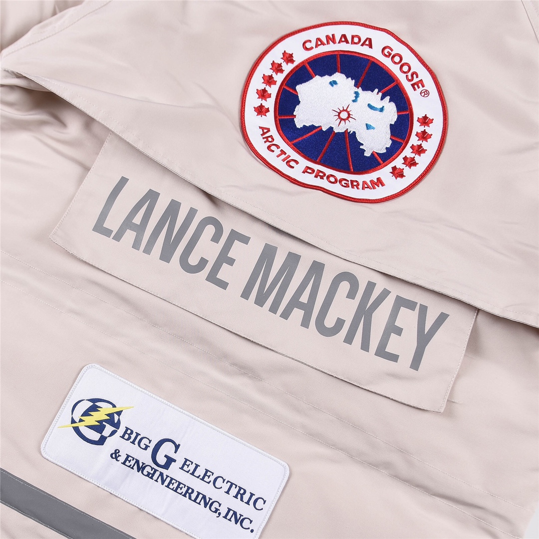 Men Women Down jacket Maikesneakers