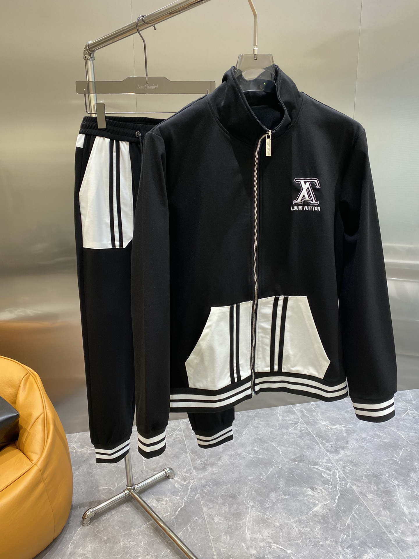 Men Sets Top Quality