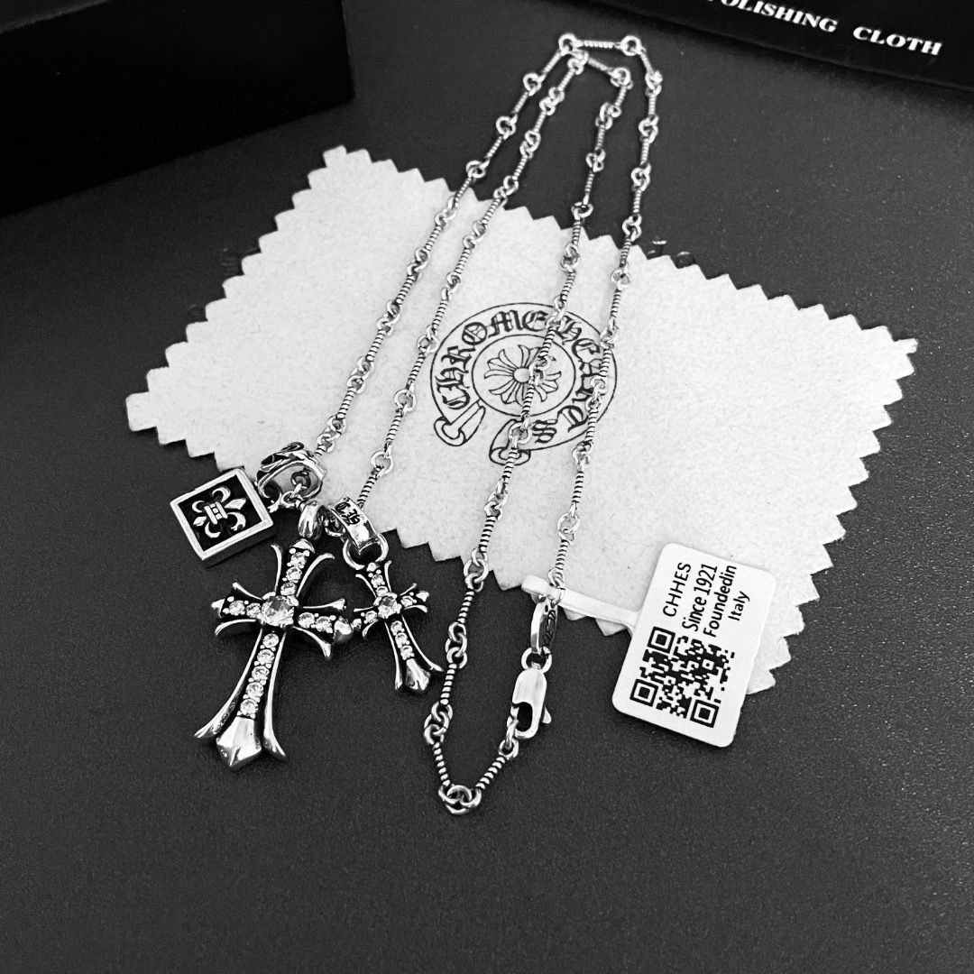 Necklace C*hrome H*earts