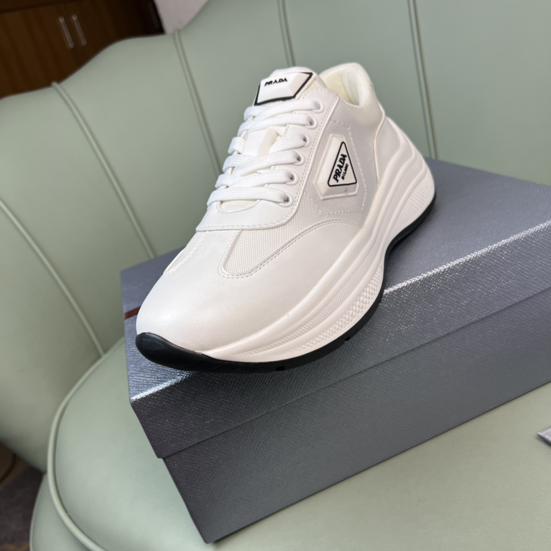 Men P*rada Top Sneaker （ ）