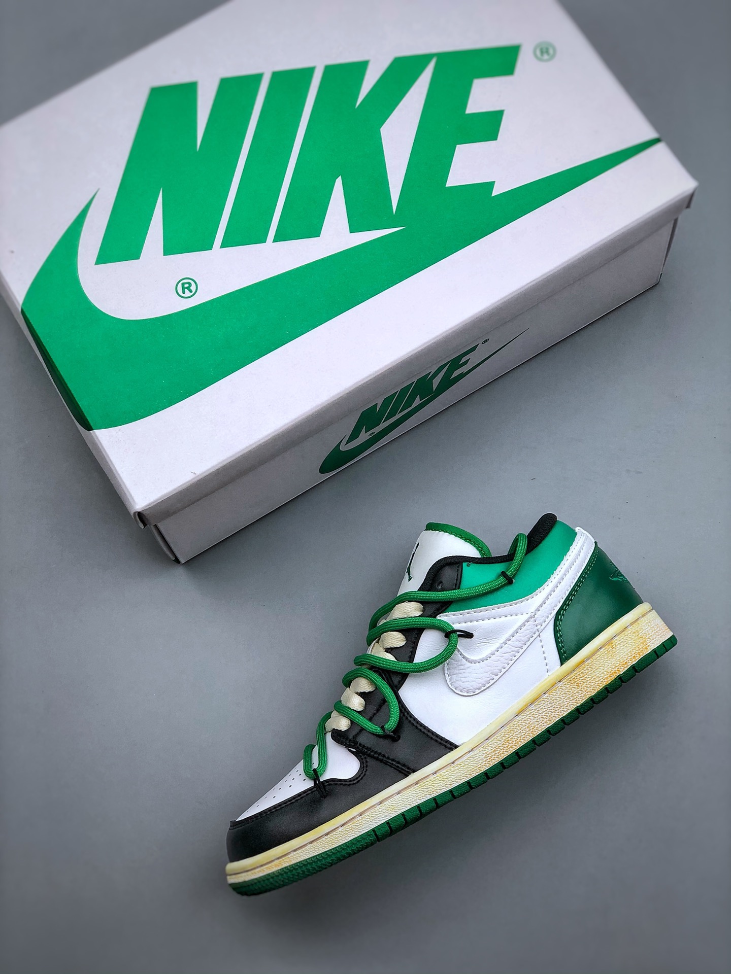 Nike Air Jordan 1 low AJ1