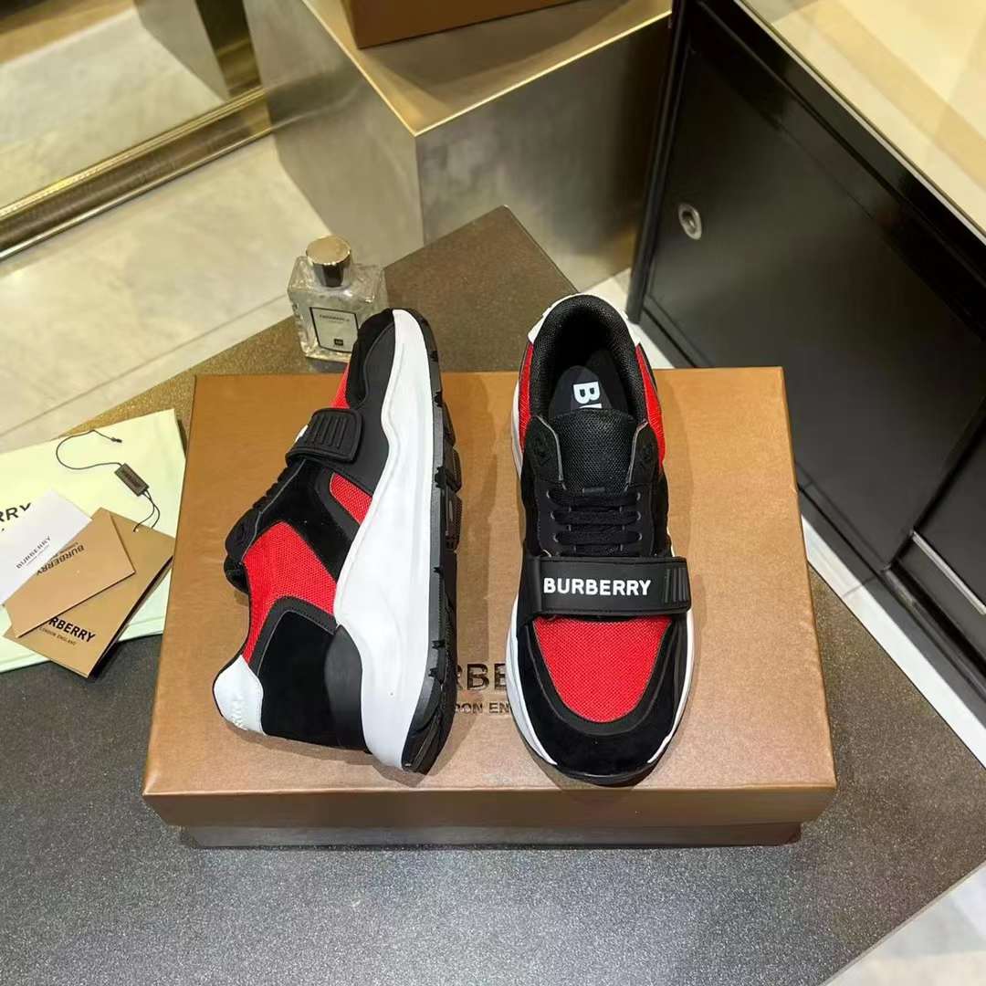 Men Women B*rberry Sneaker ()