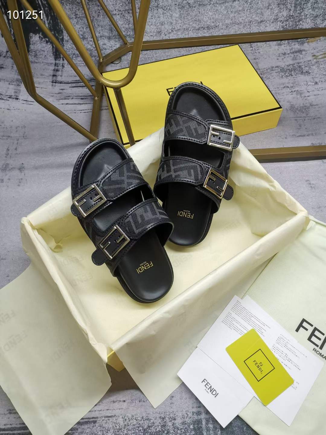 Women Men F*endi Top Sandals （ ）