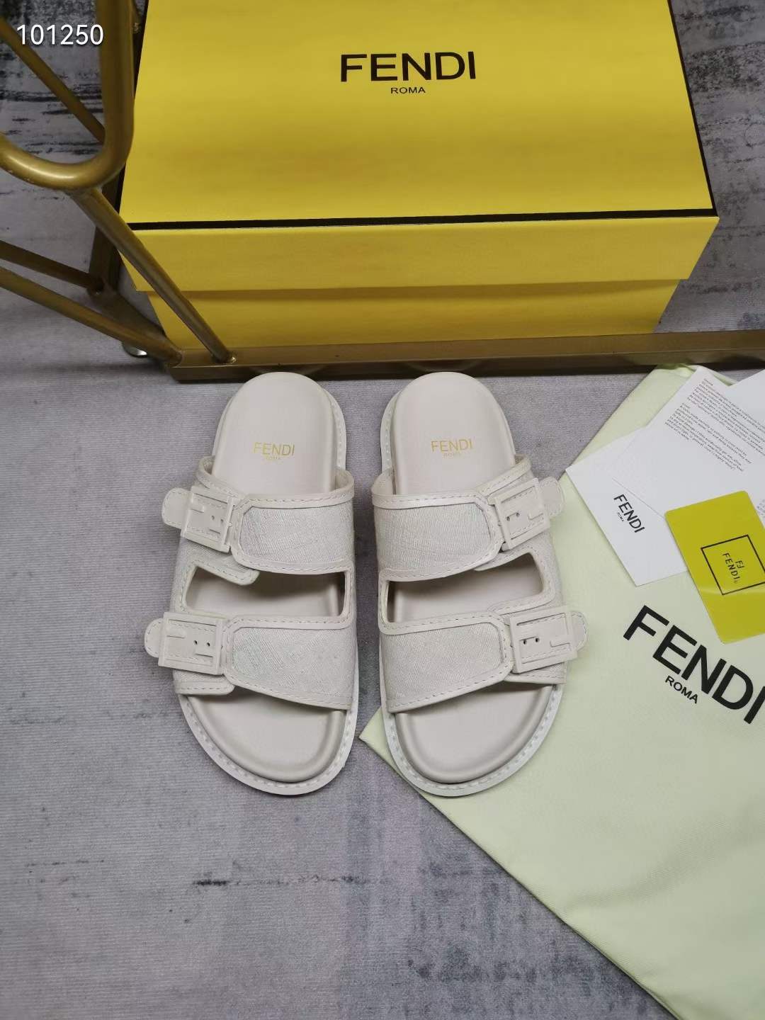 Women Men F*endi Top Sandals （ ）