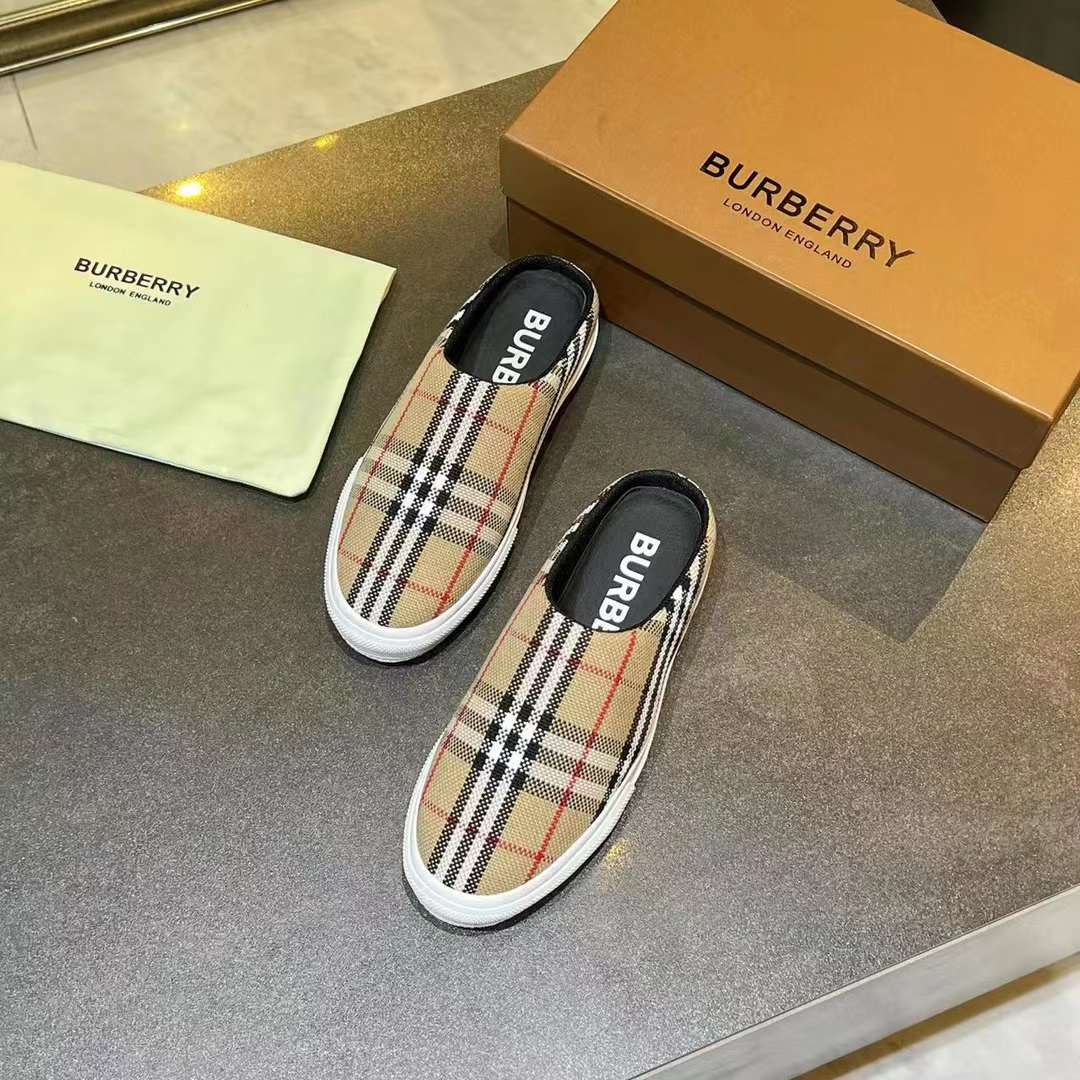 Men Women B*rberry Sneaker ()