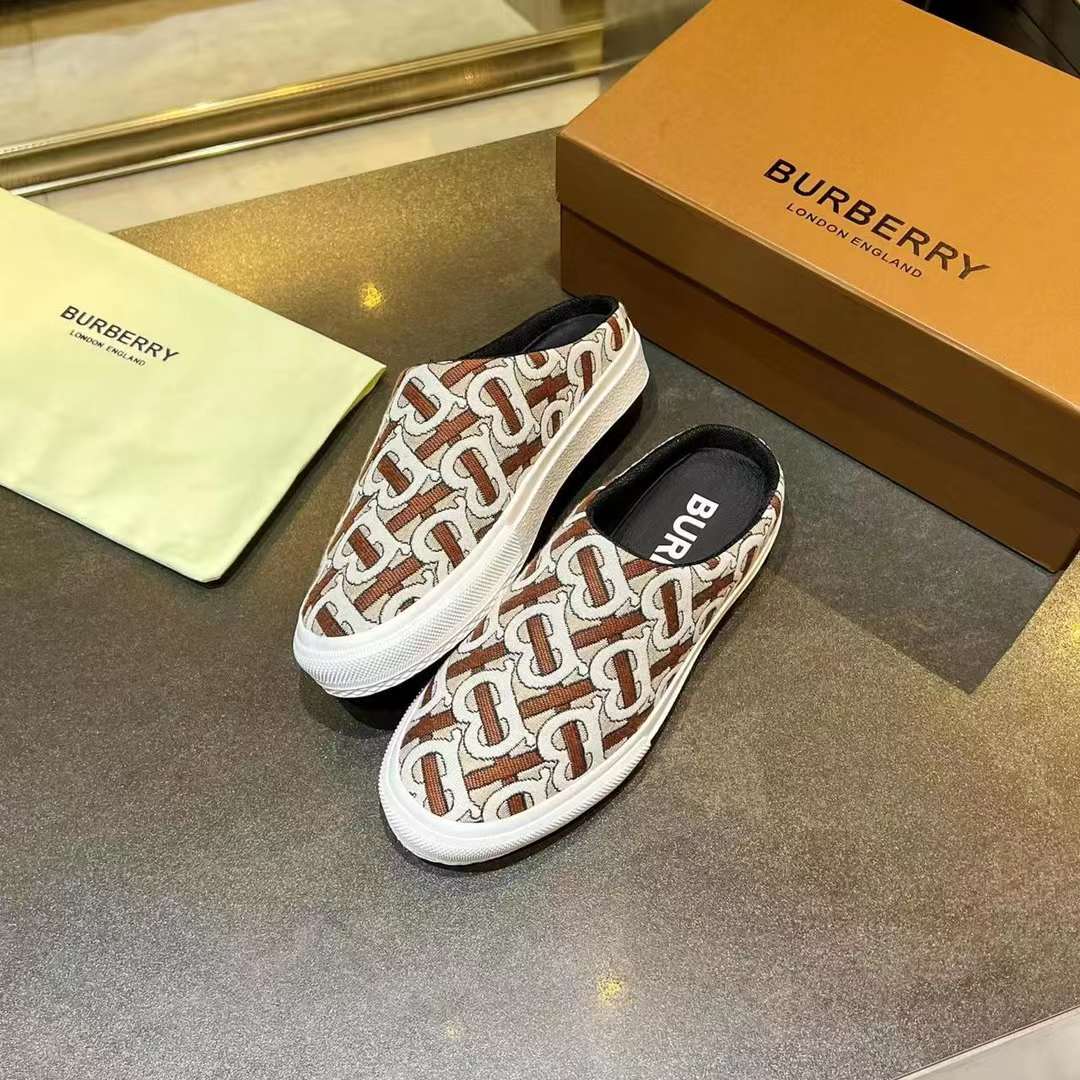Men Women B*rberry Sneaker ()