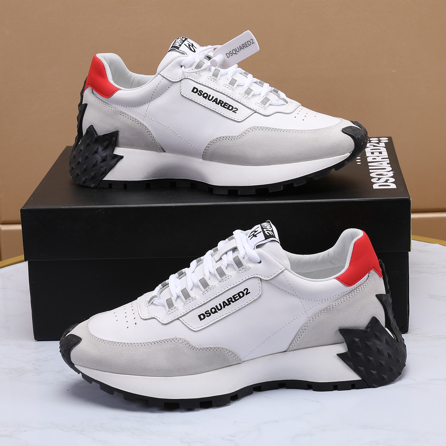 Men O*ff W*hite Top Sneakers