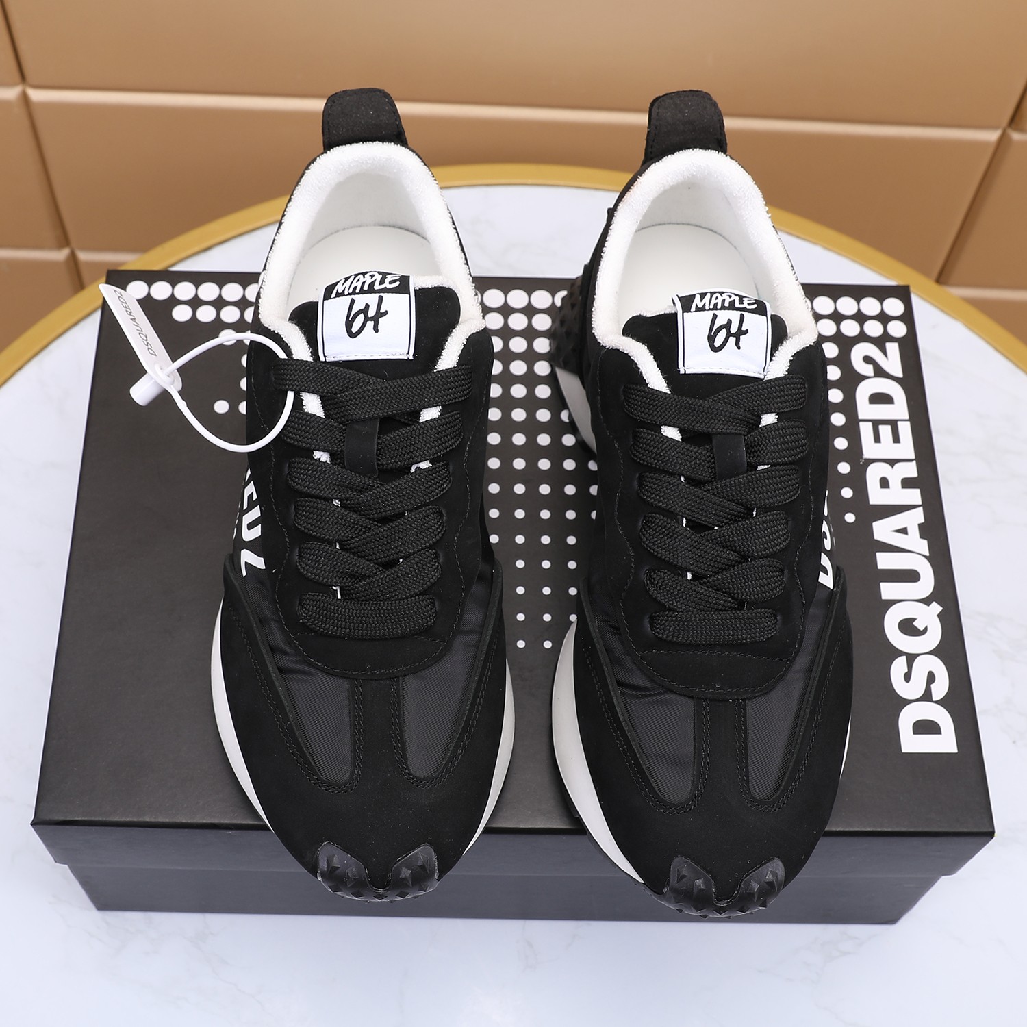 Men O*ff W*hite Top Sneakers