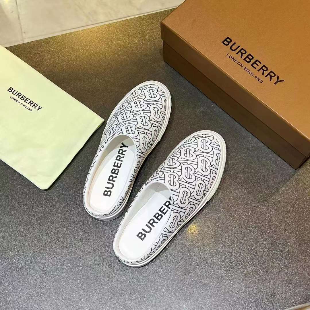 Men Women B*rberry Sneaker ()