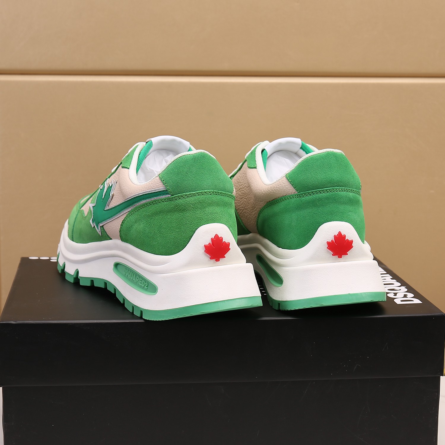 Men O*ff W*hite Top Sneakers