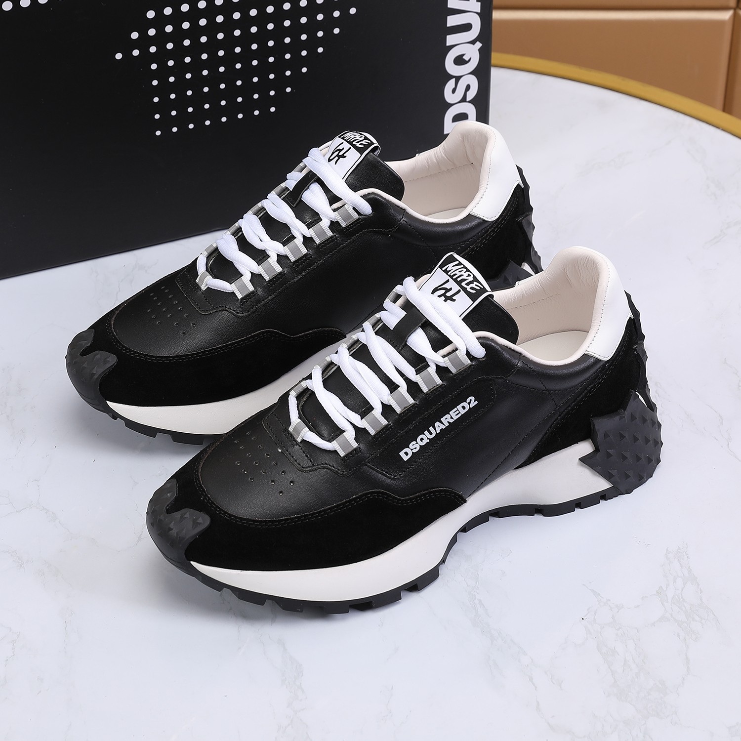 Men O*ff W*hite Top Sneakers