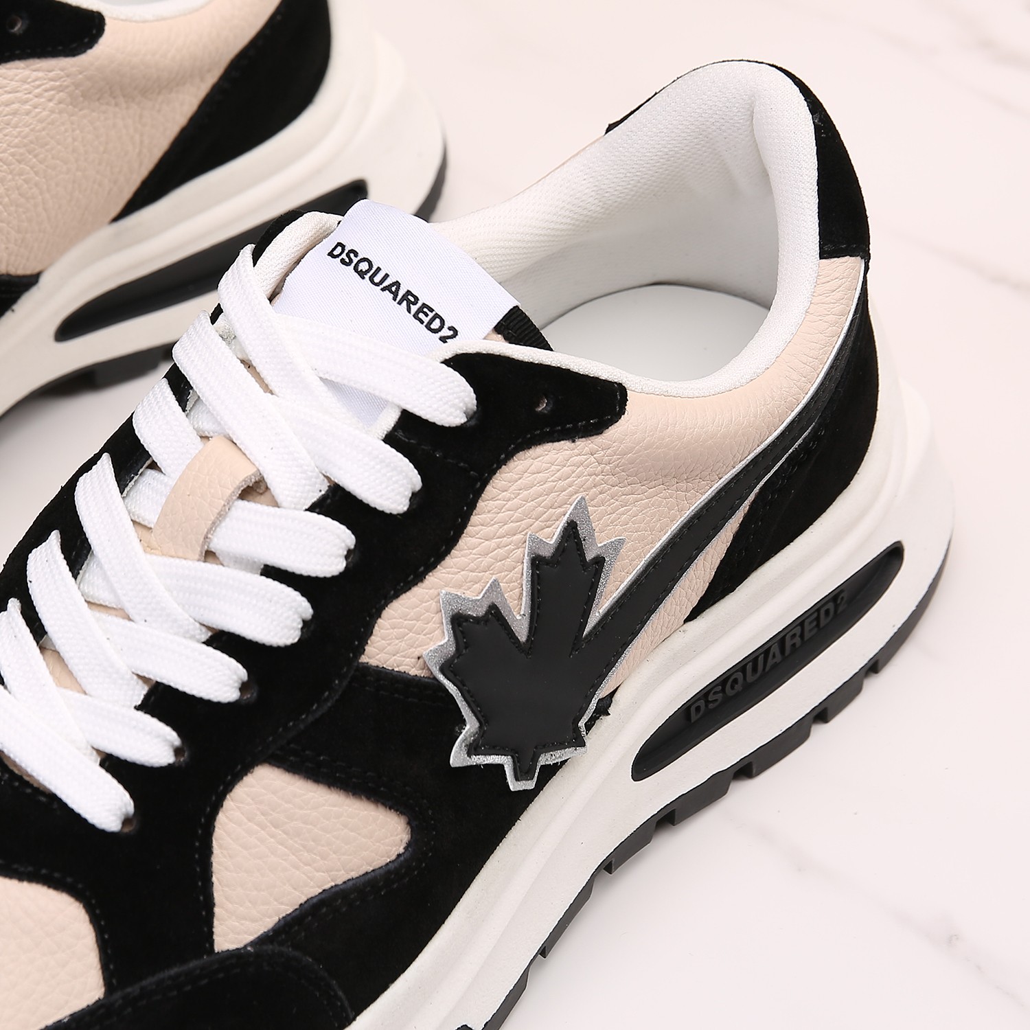 Men O*ff W*hite Top Sneakers