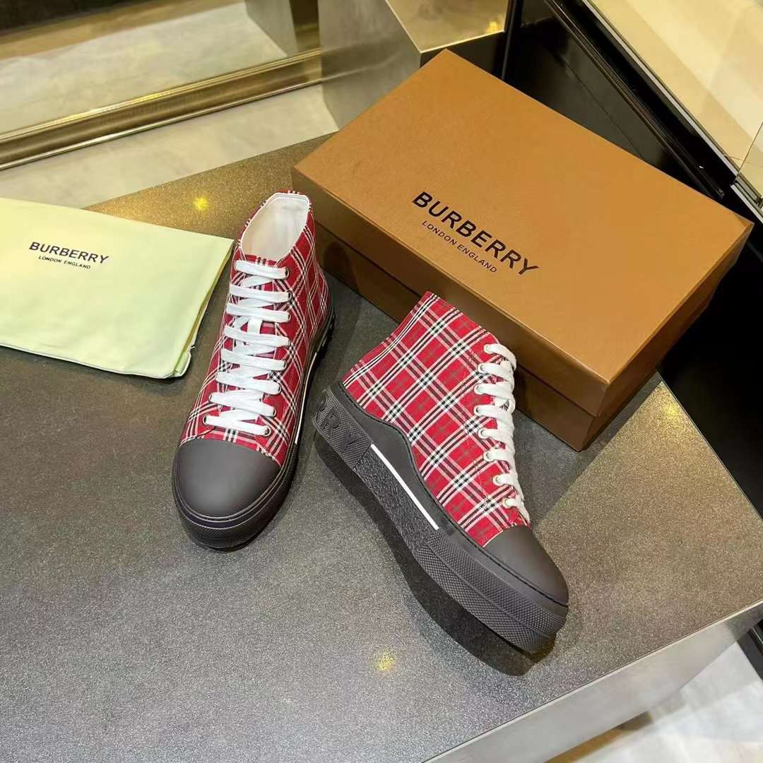 Men Women B*rberry Sneaker ()