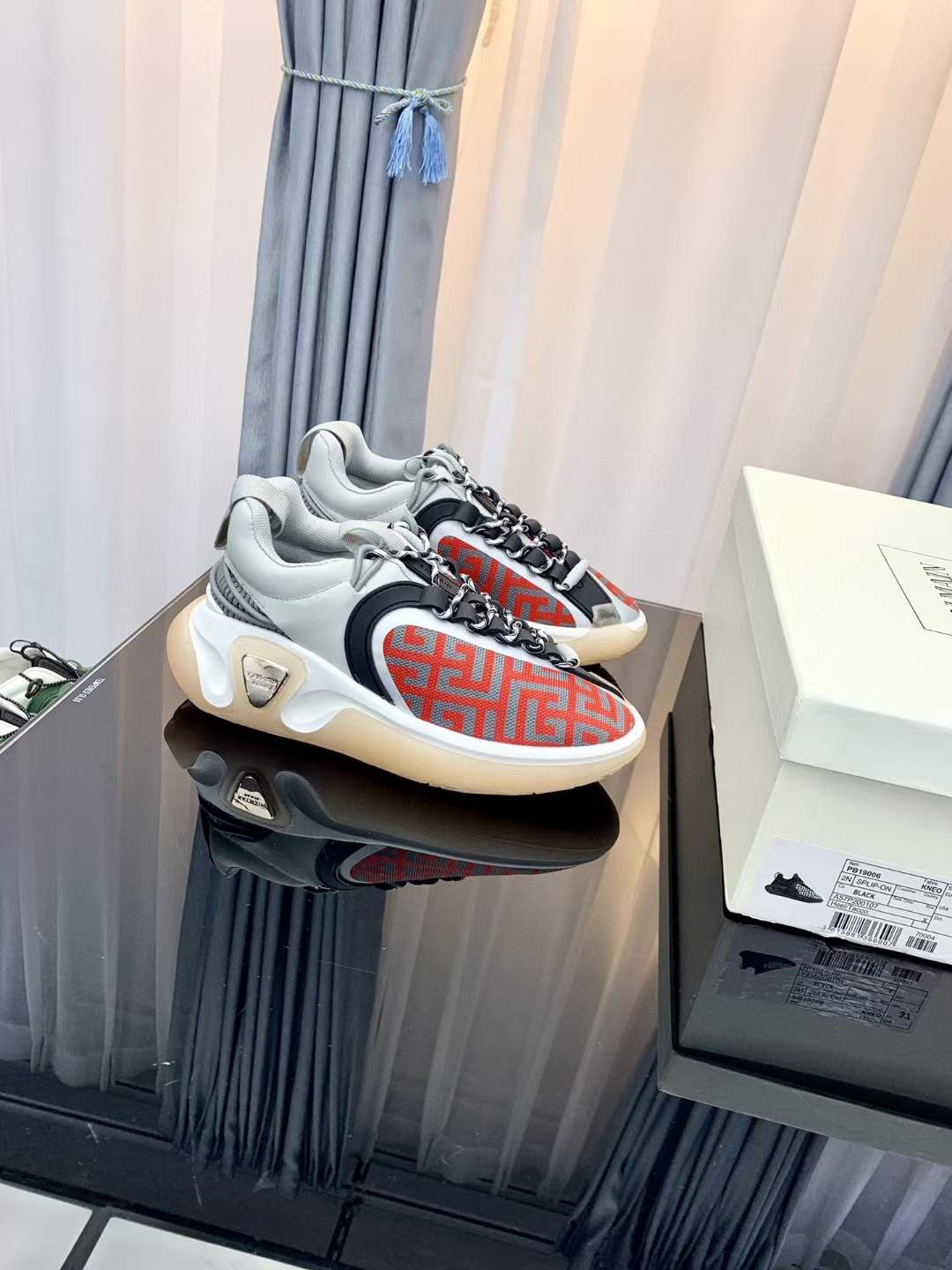 Men Women B*almain Top Sneakers