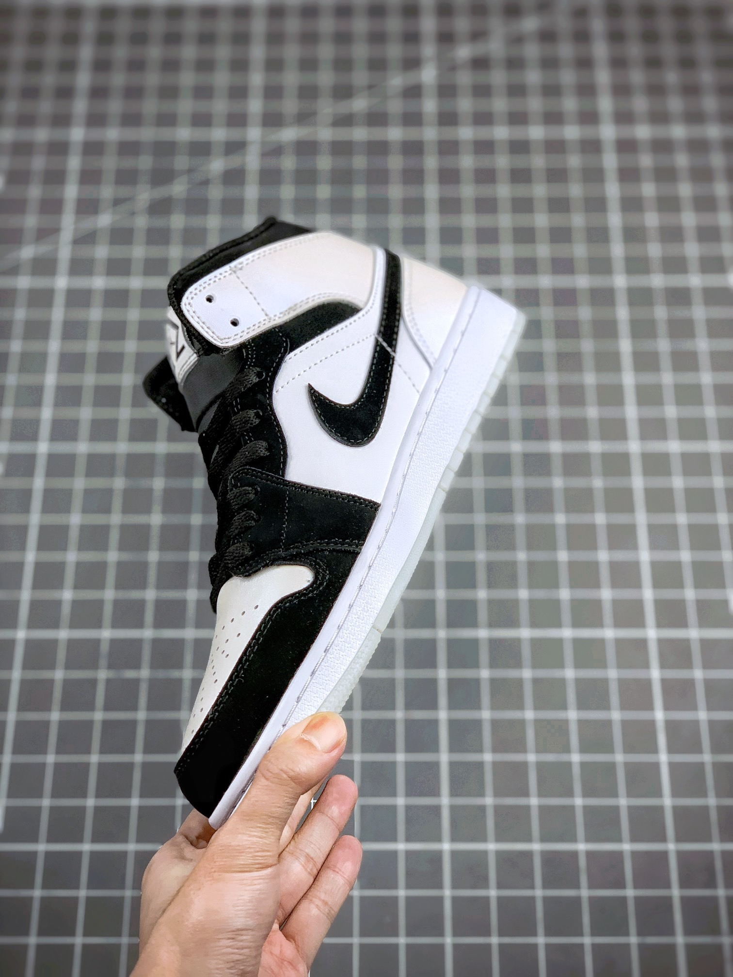 Nike Air Jordan 1 High AJ1