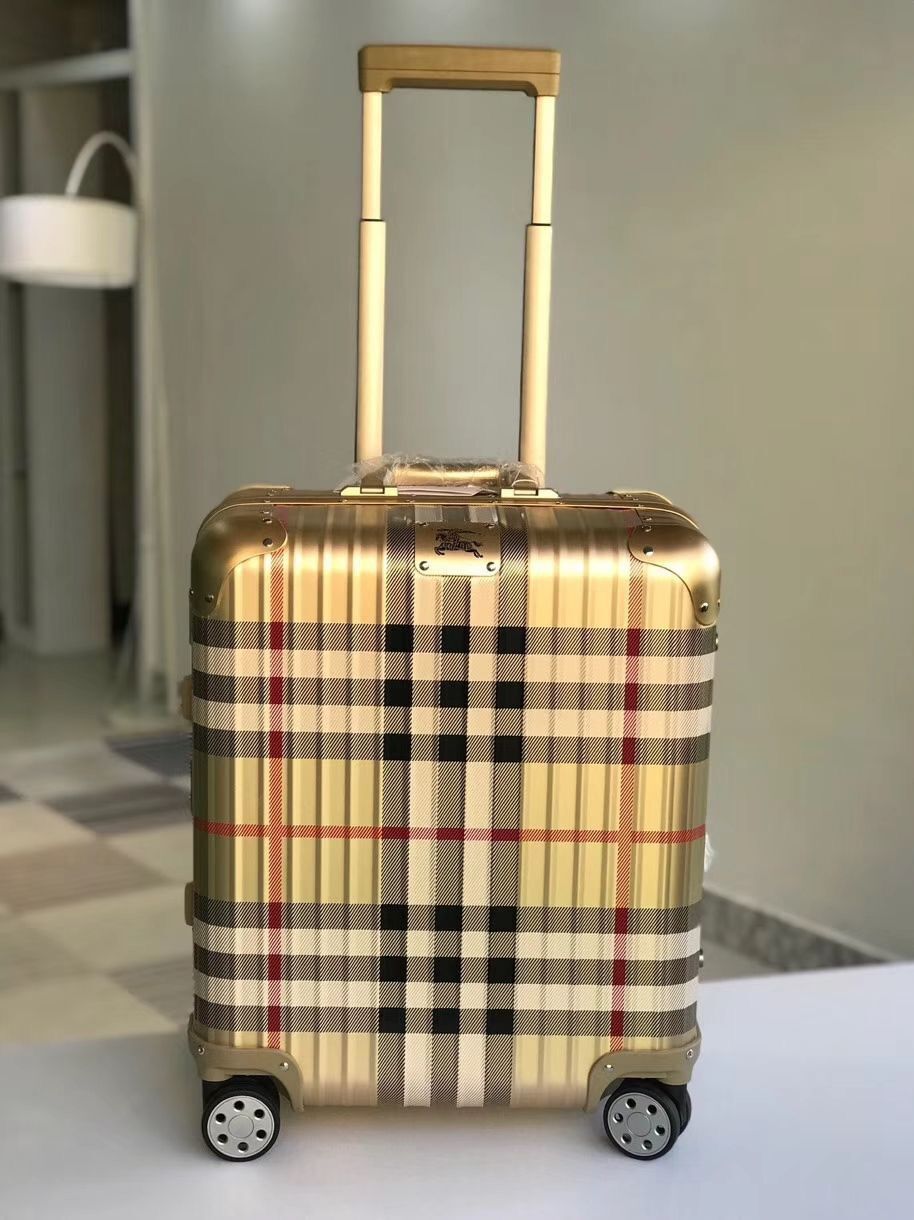 B*urberry Luggage