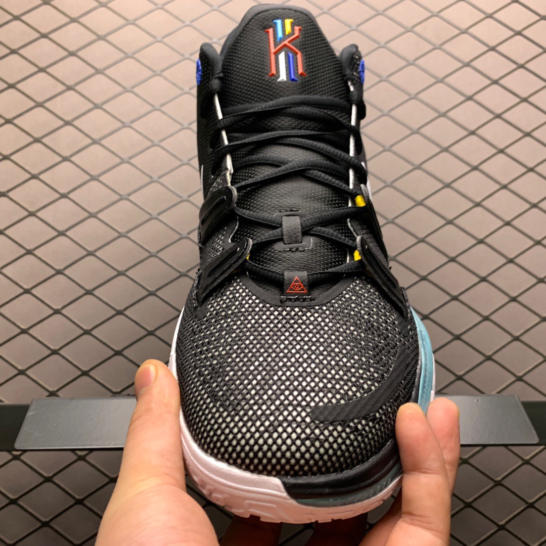 NIKE Kyrie 7 CQ9327-002