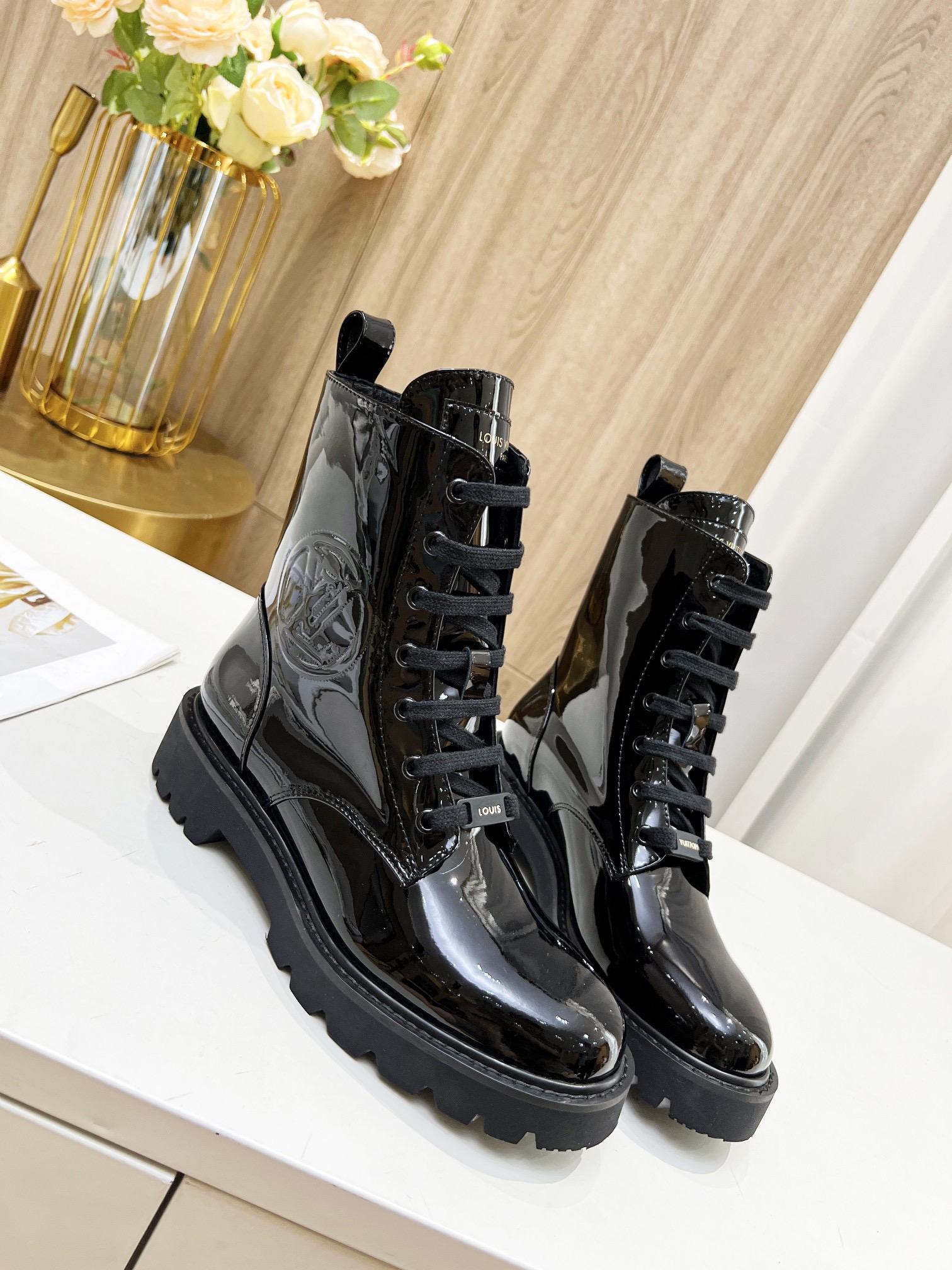 Women L*ouis V*uitton Top Boots Maikesneakers