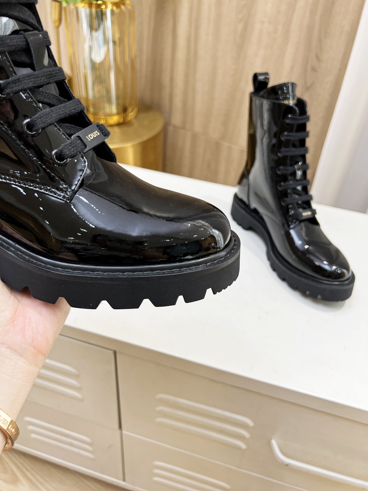 Women L*ouis V*uitton Top Boots Maikesneakers