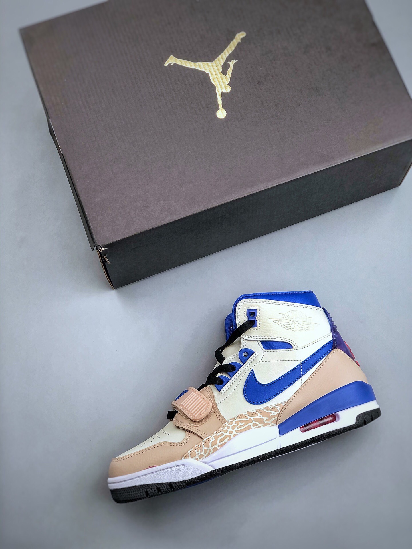 Air Jordan Legacy 312