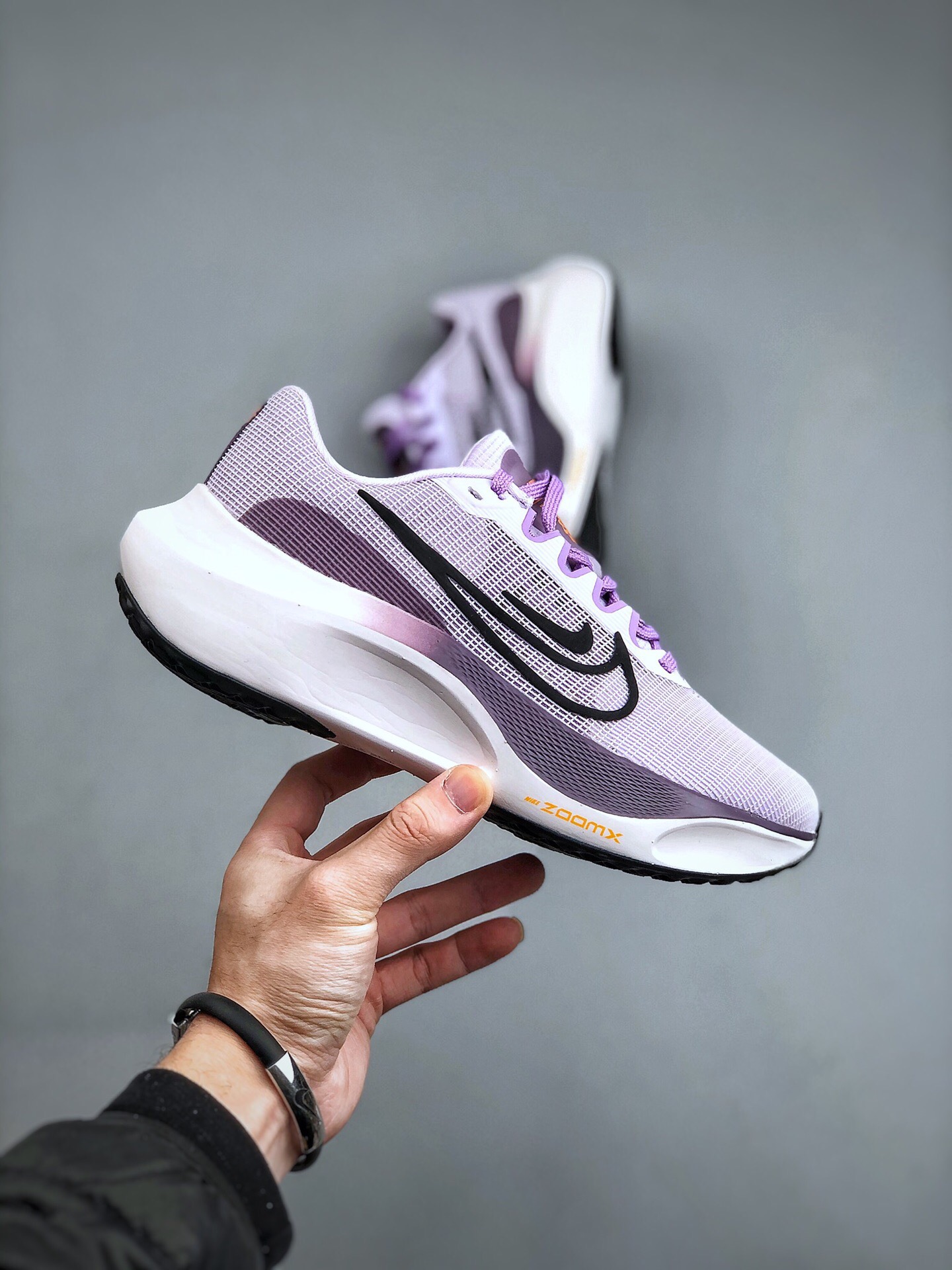 Women Nike zoom fly 5