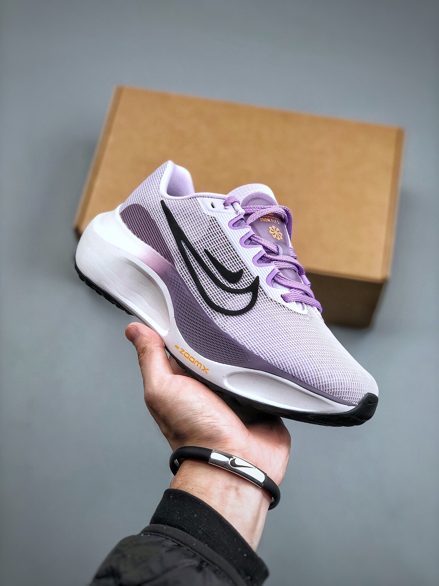 Women Nike zoom fly 5
