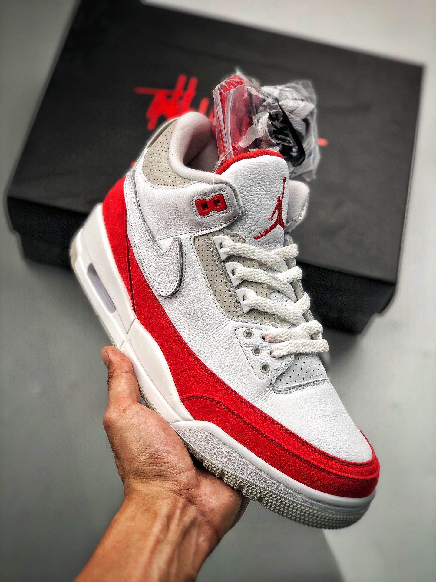 NIKE Air Jordan 3 tinker air max 1