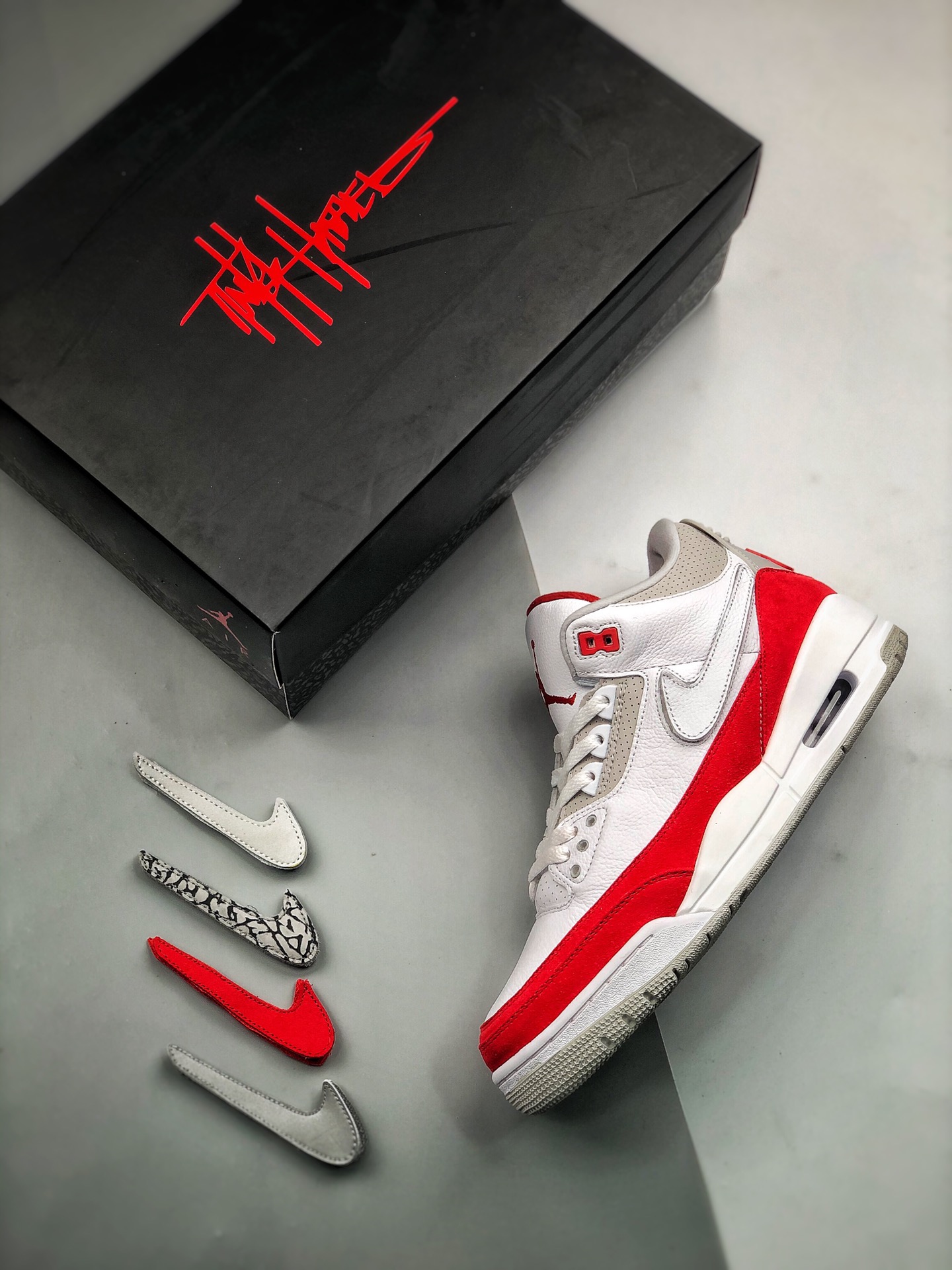 NIKE Air Jordan 3 tinker air max 1