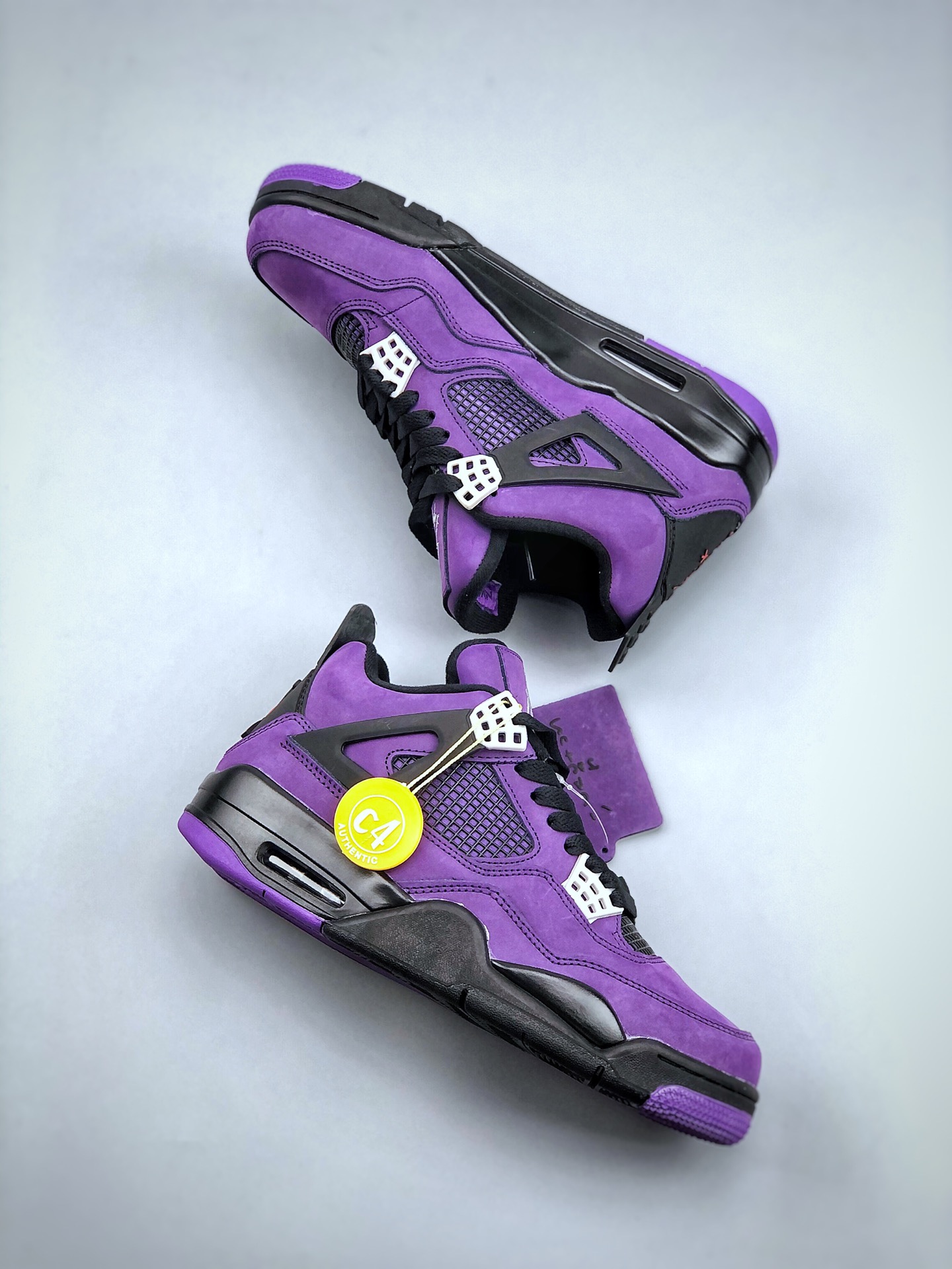 Nike Air Jordan 4 Retro