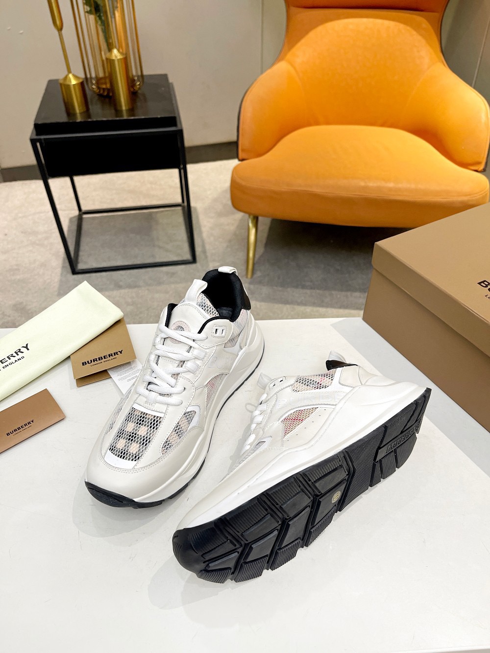 Men B*rberry Sneaker （）