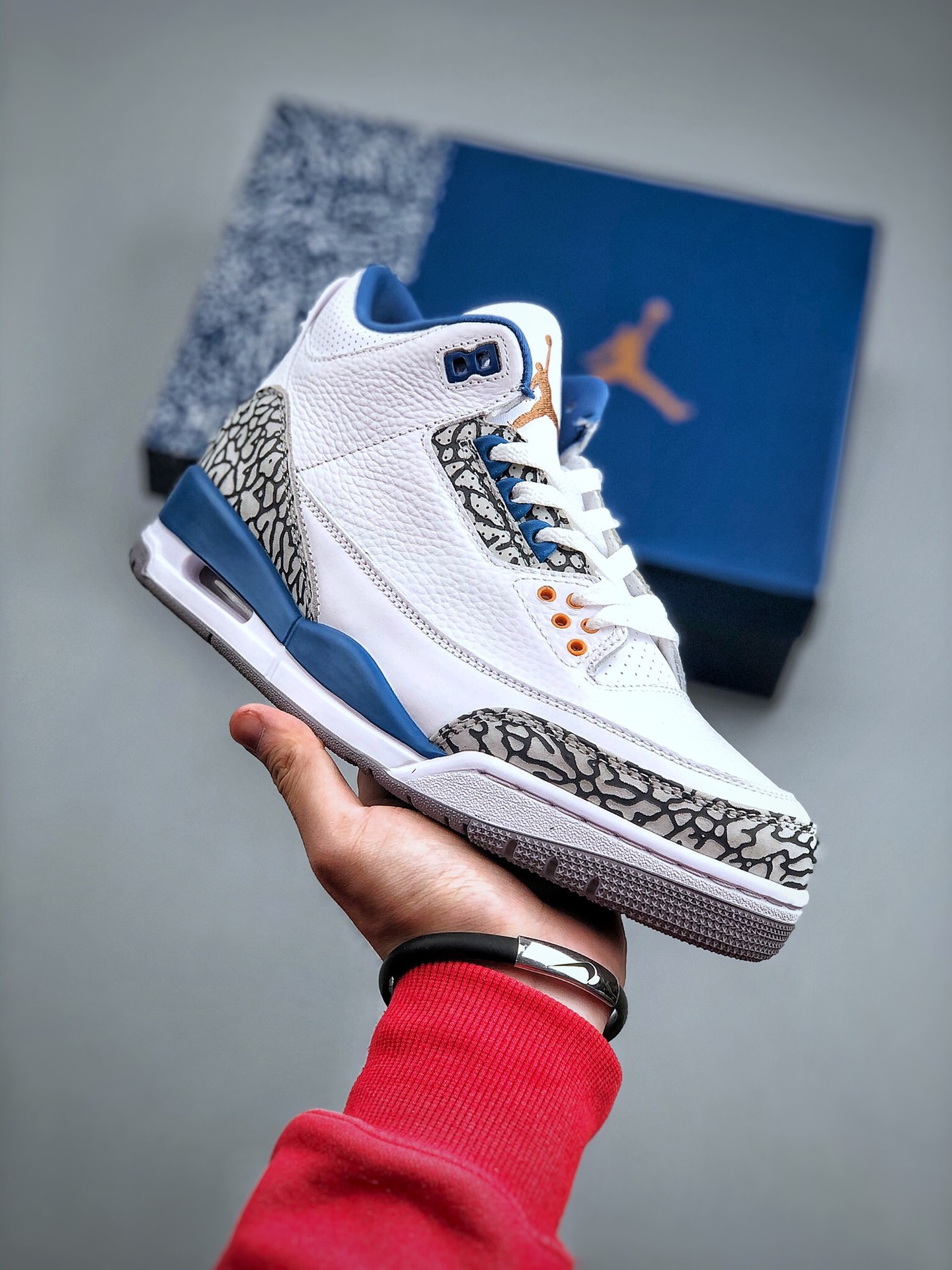 NIKE Air Jordan 3