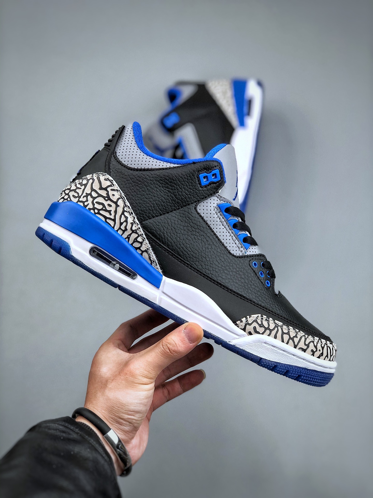 NIKE Air Jordan 3