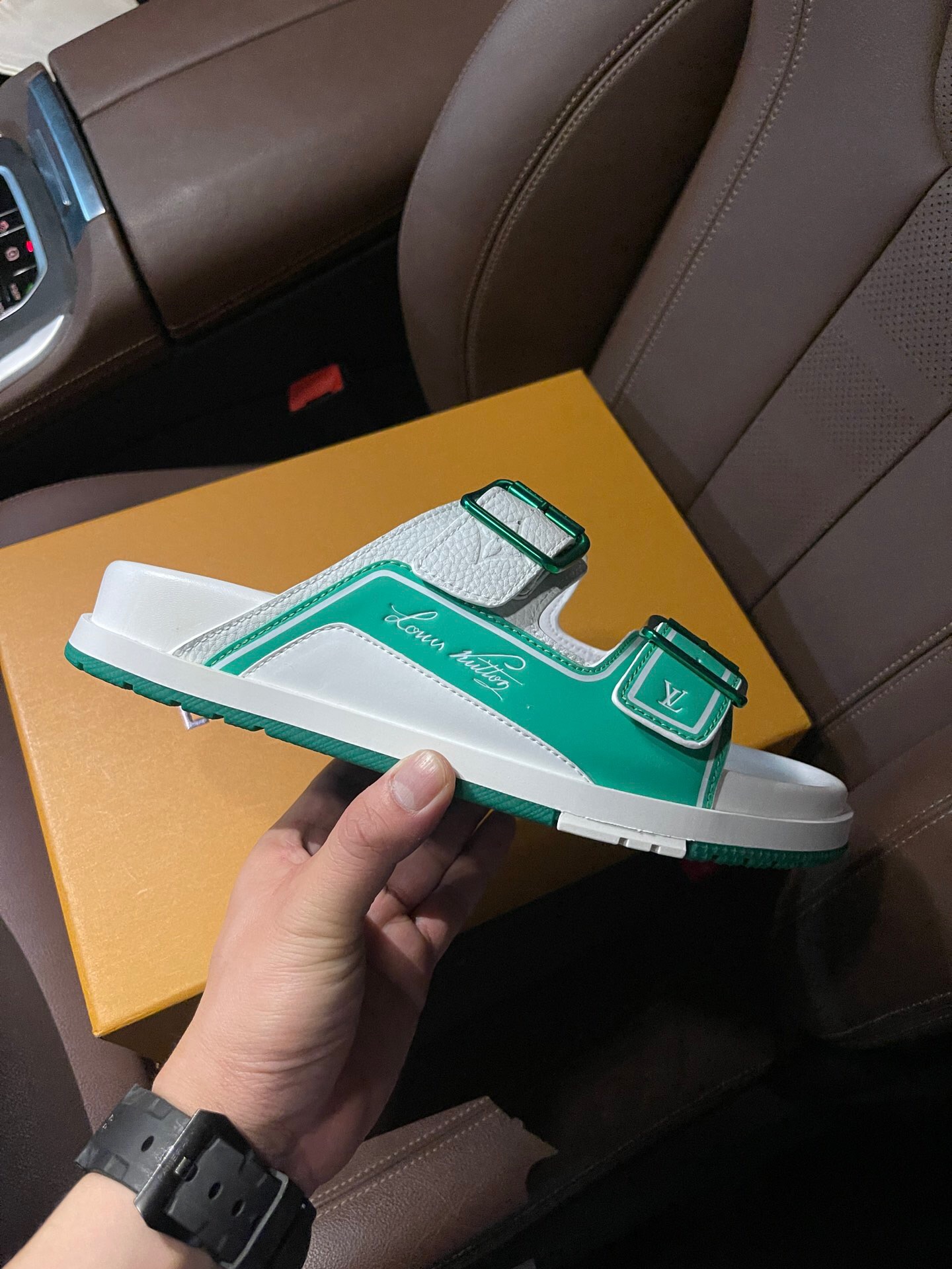 Men L*ouis V*uitton Top Slippers