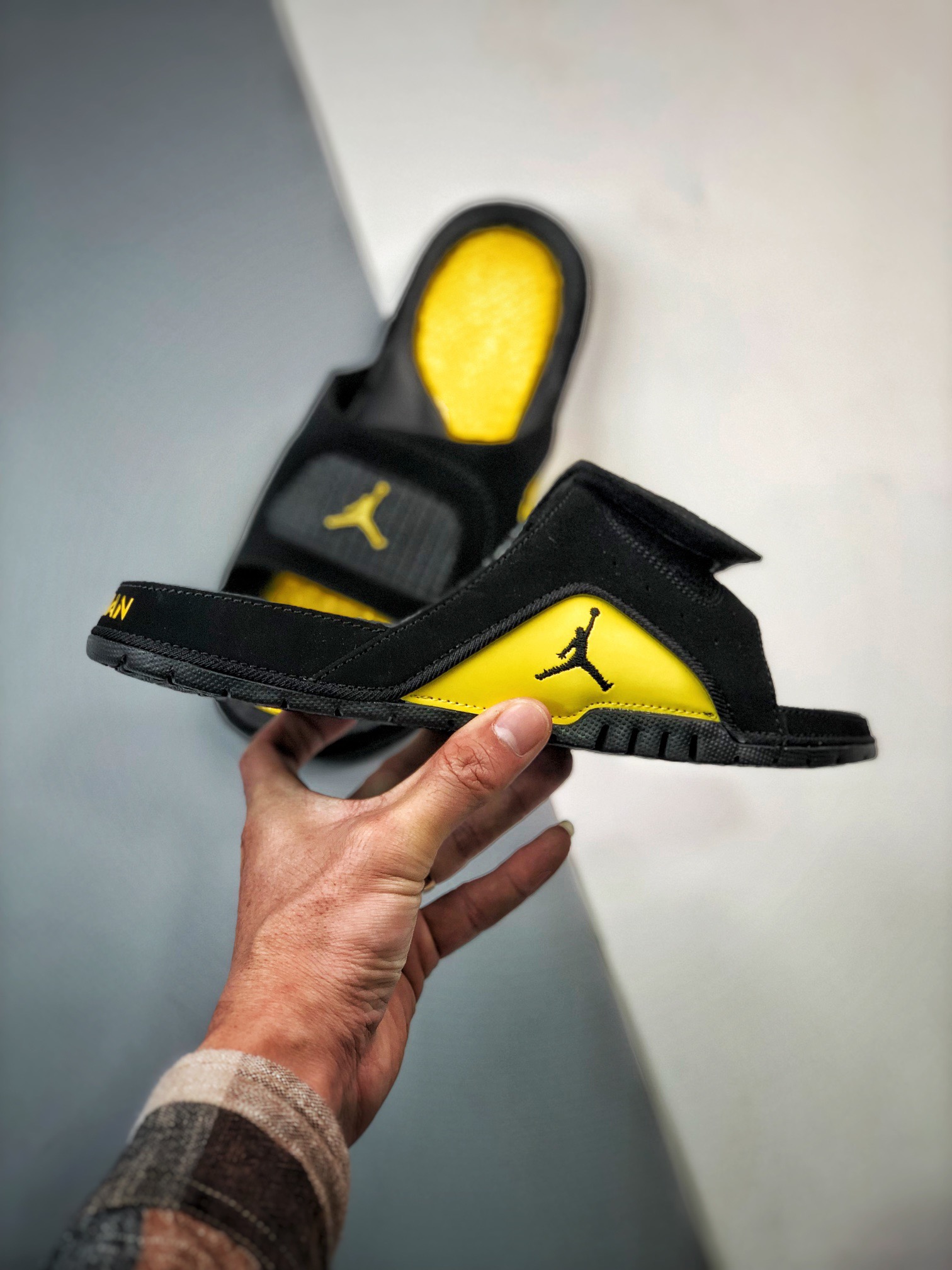 Nike Air Jordan 4 Slippers