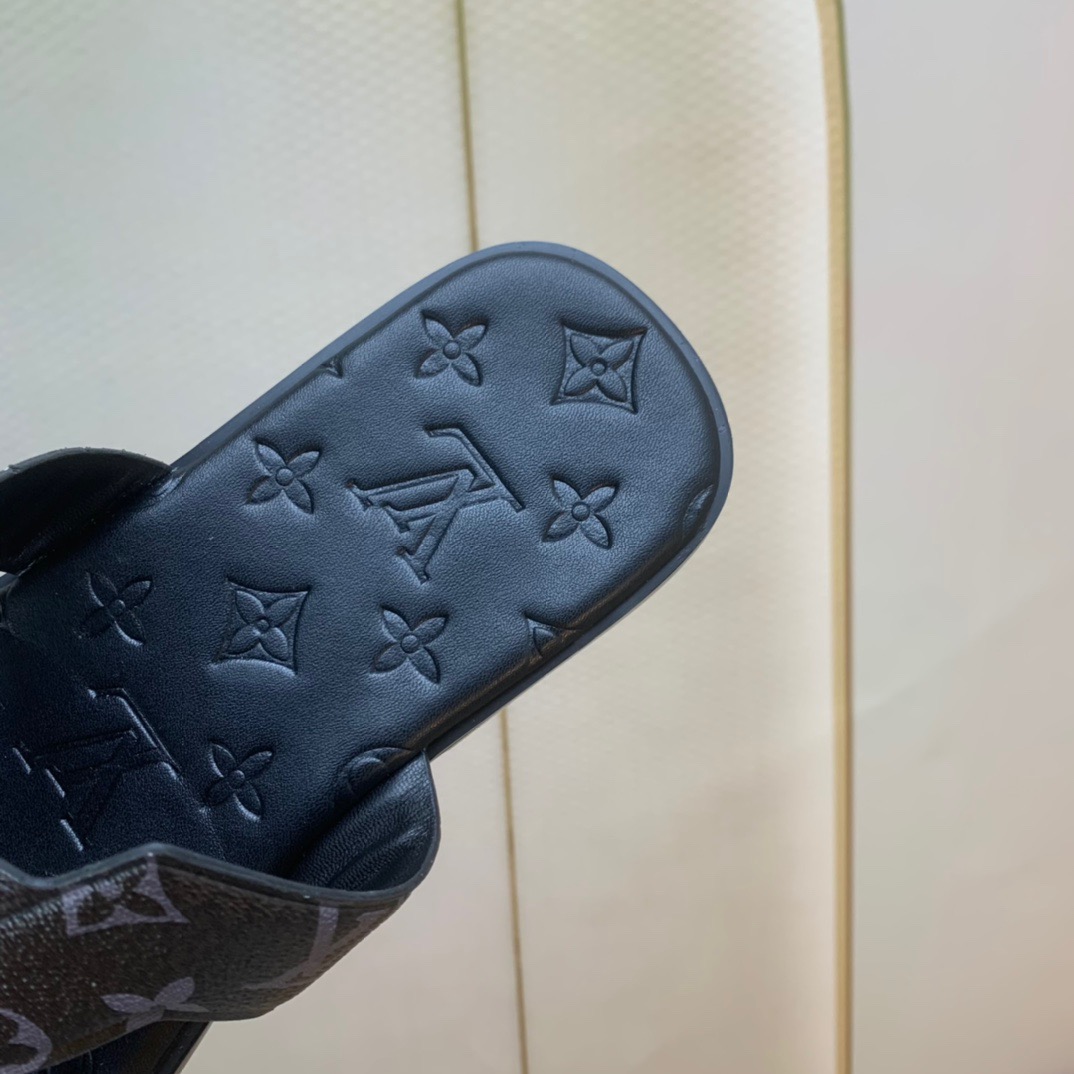 Men L*ouis V*uitton Top Slippers