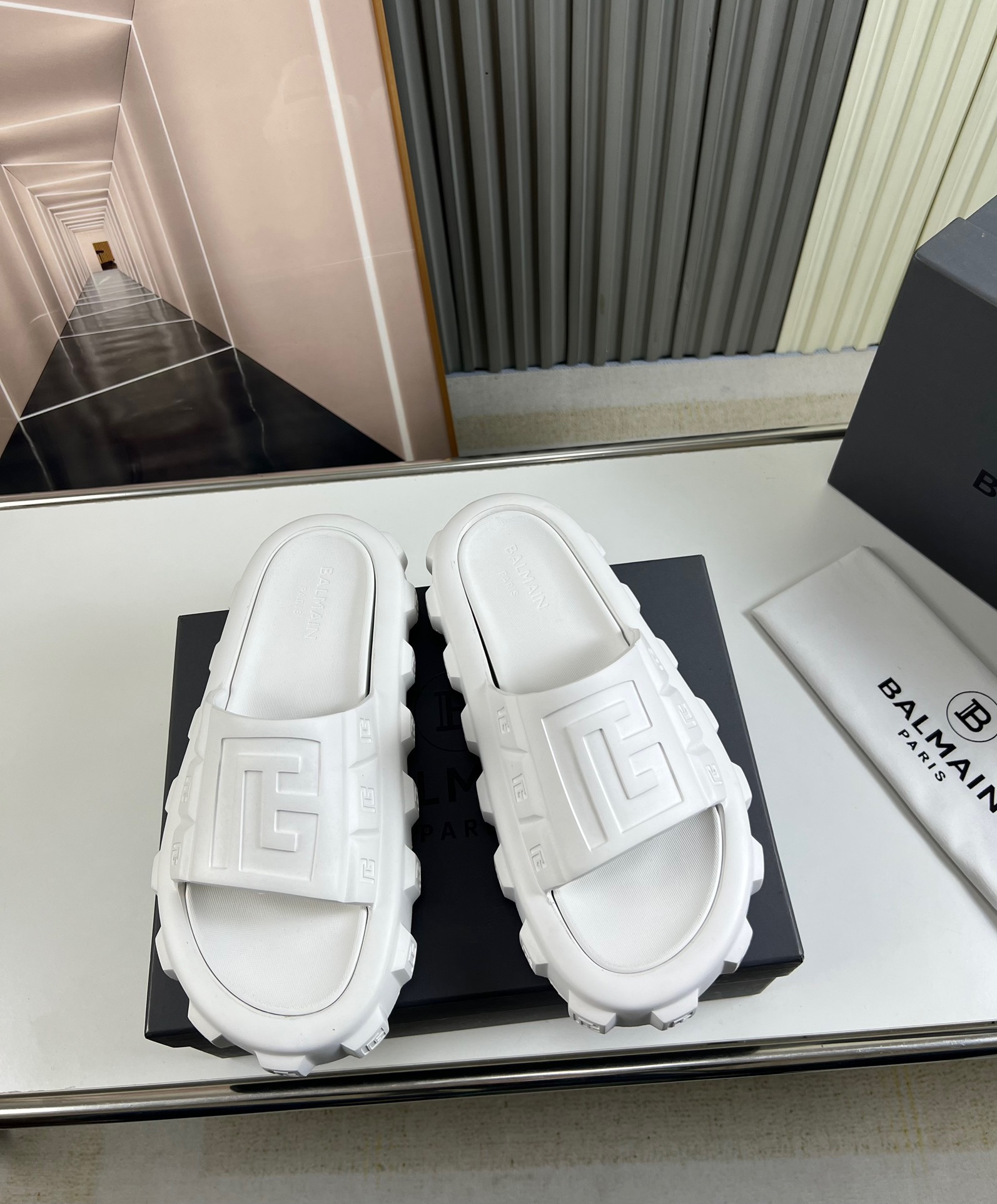 Men B*almain Top Slippers Maikesneakers