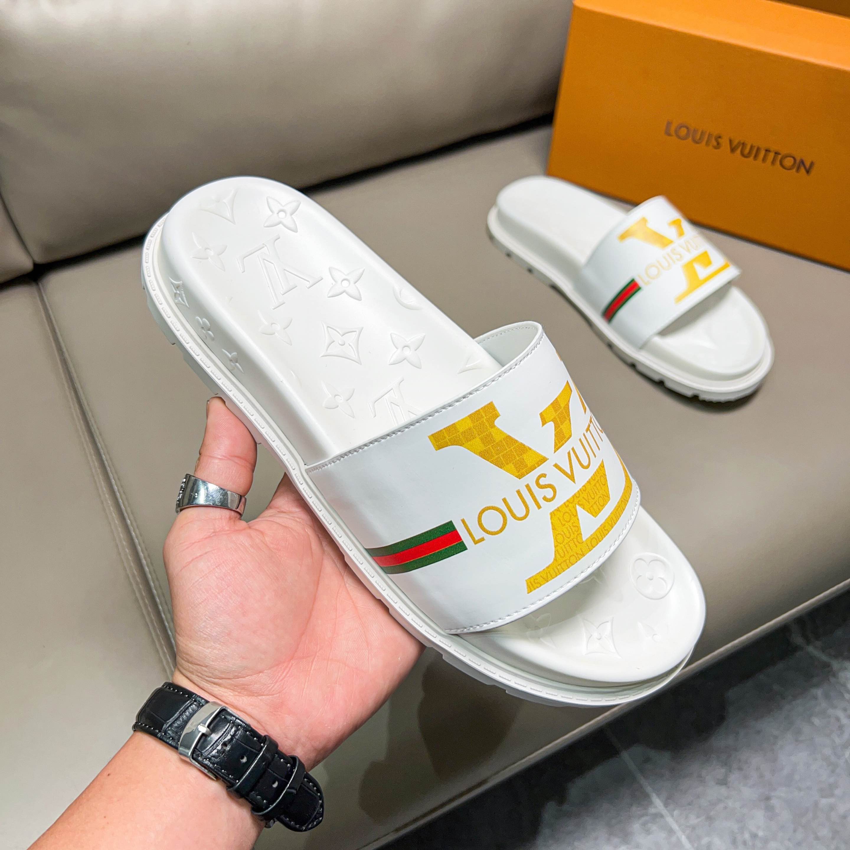 Men L*ouis V*uitton Top Slippers