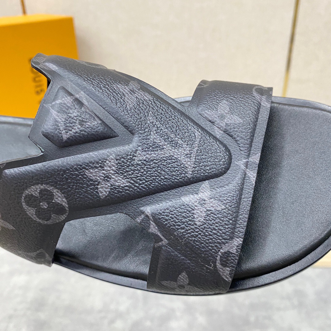 Men L*ouis V*uitton Top Slippers