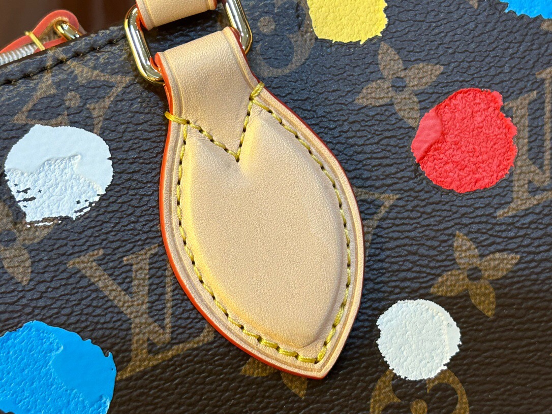 L*ouis V*uitton Top Bag