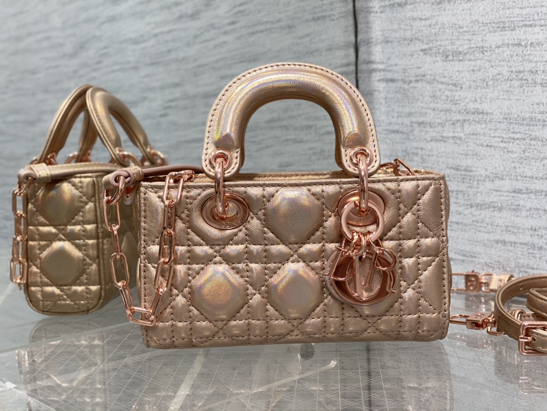 D*ior Bag Top Quality