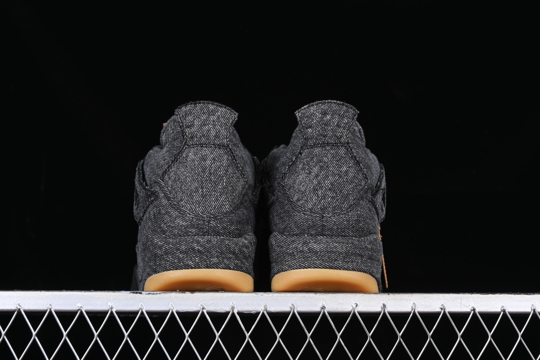 Nike Air Jordan 4 aj4