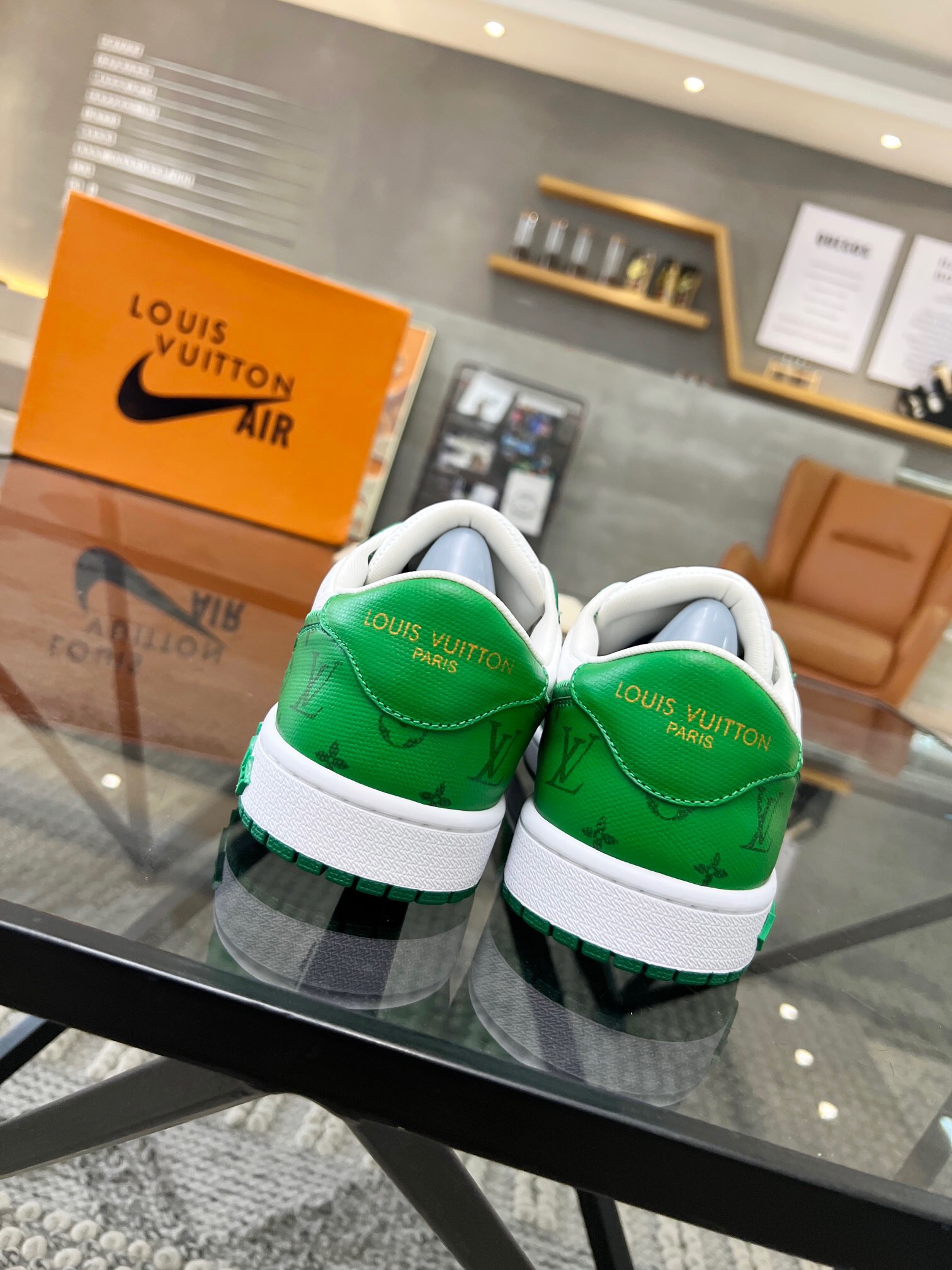 Men L*ouis V*uitton x NIKE Sneakers Maikesneakers