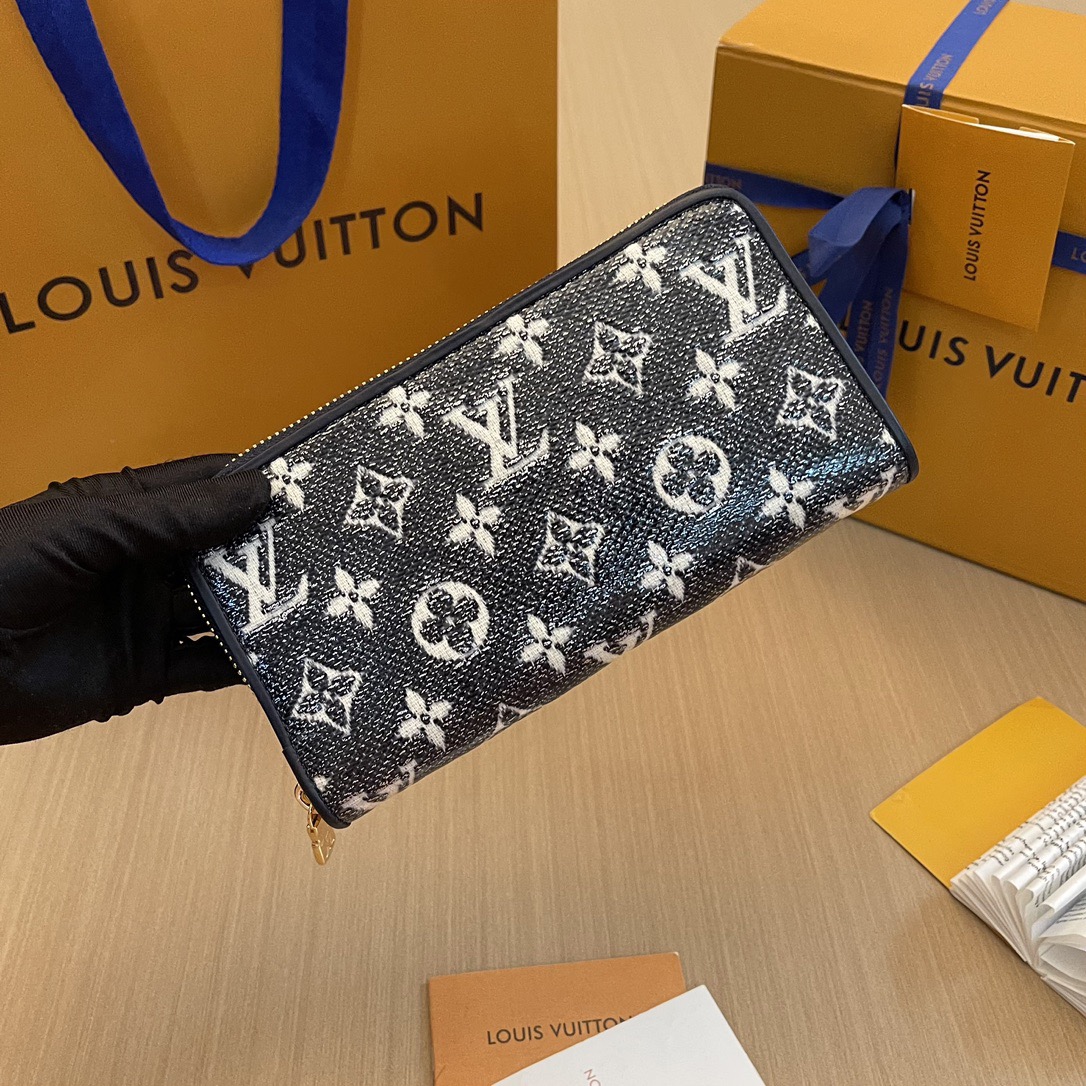 L*ouis V*uitton Top Bag