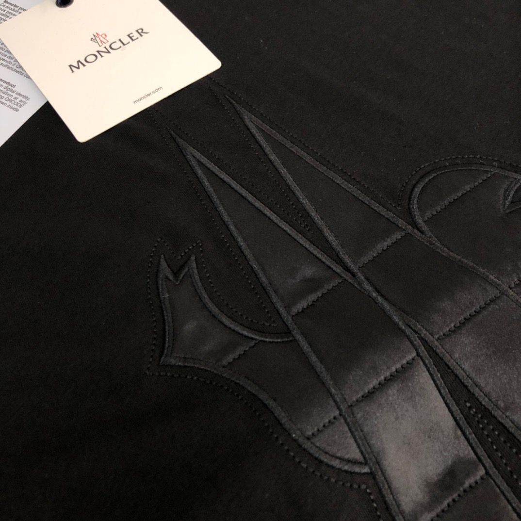 Men T-shirt Top Quality 2023