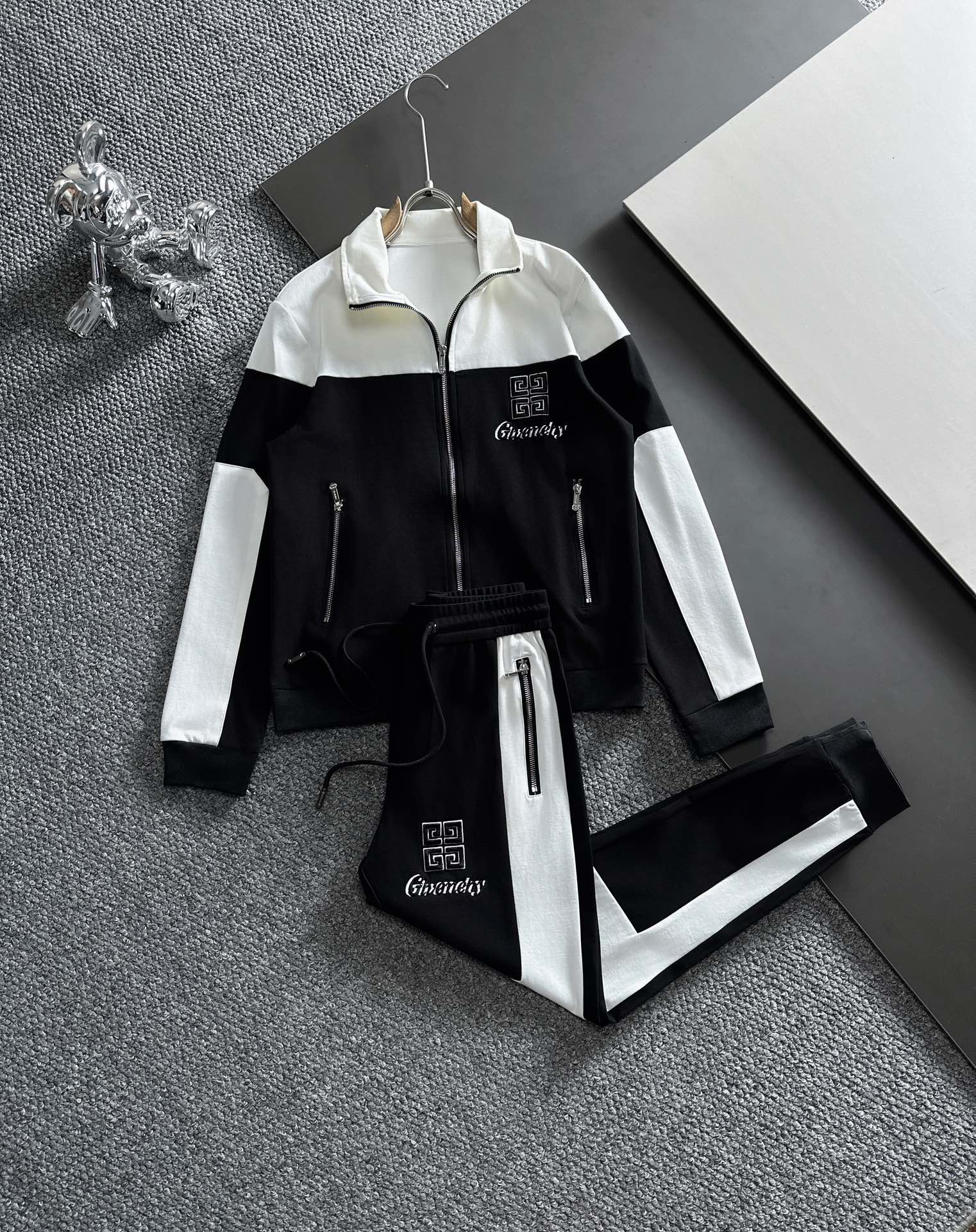 Men suits Top Quality 2023