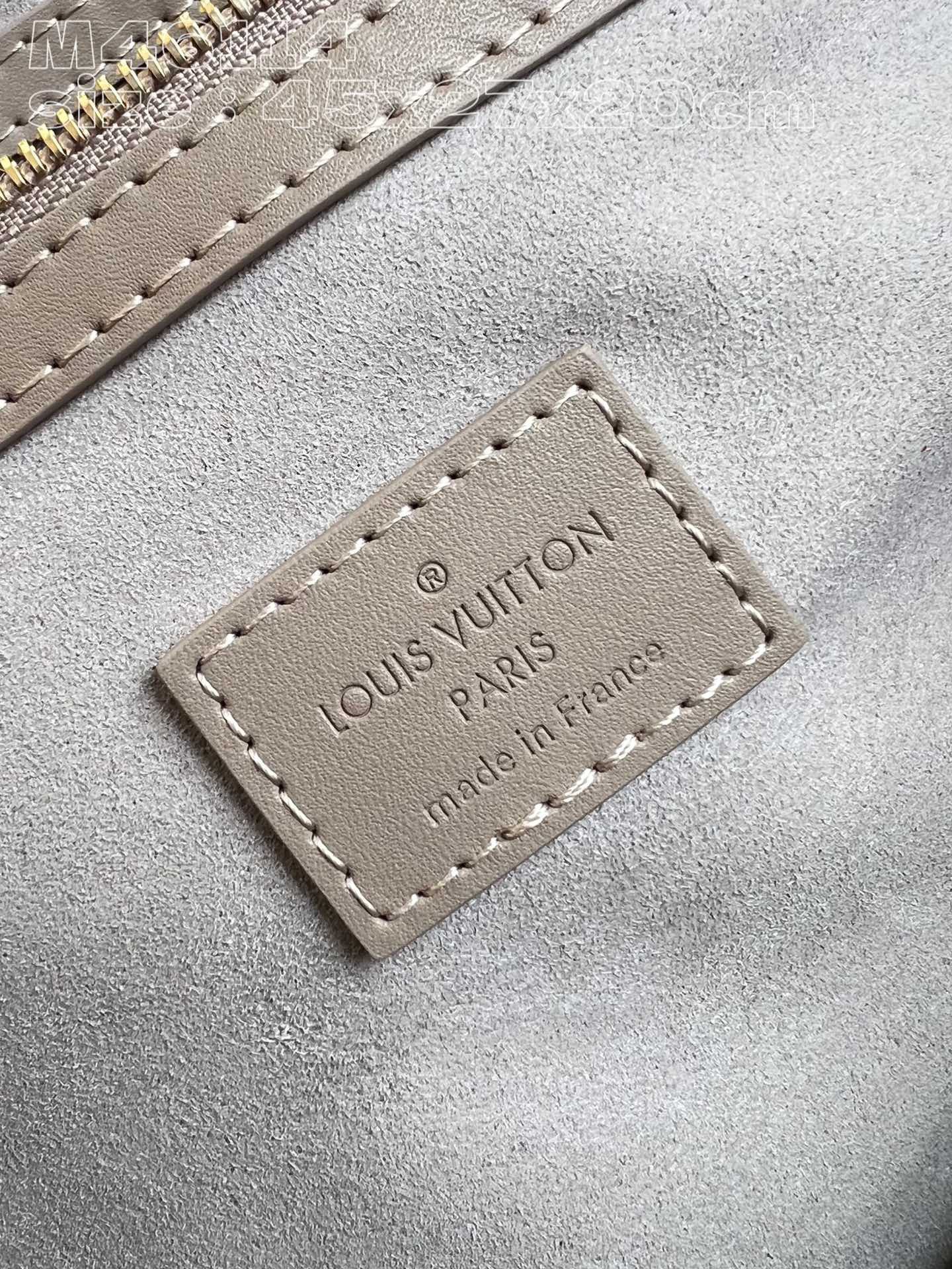 L*ouis V*uitton Top Bag