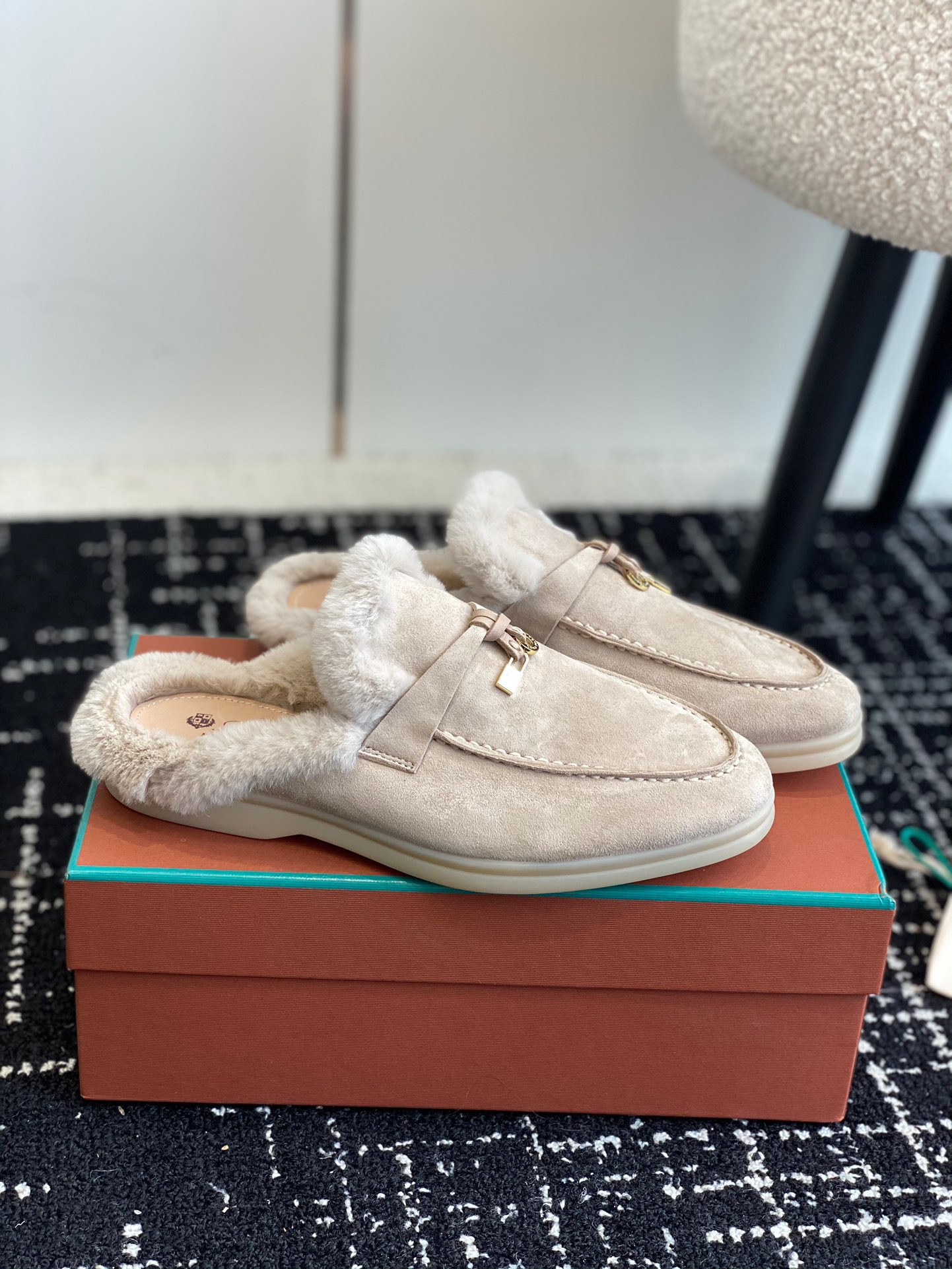 Women L*oro P*iana Top Loafer （）