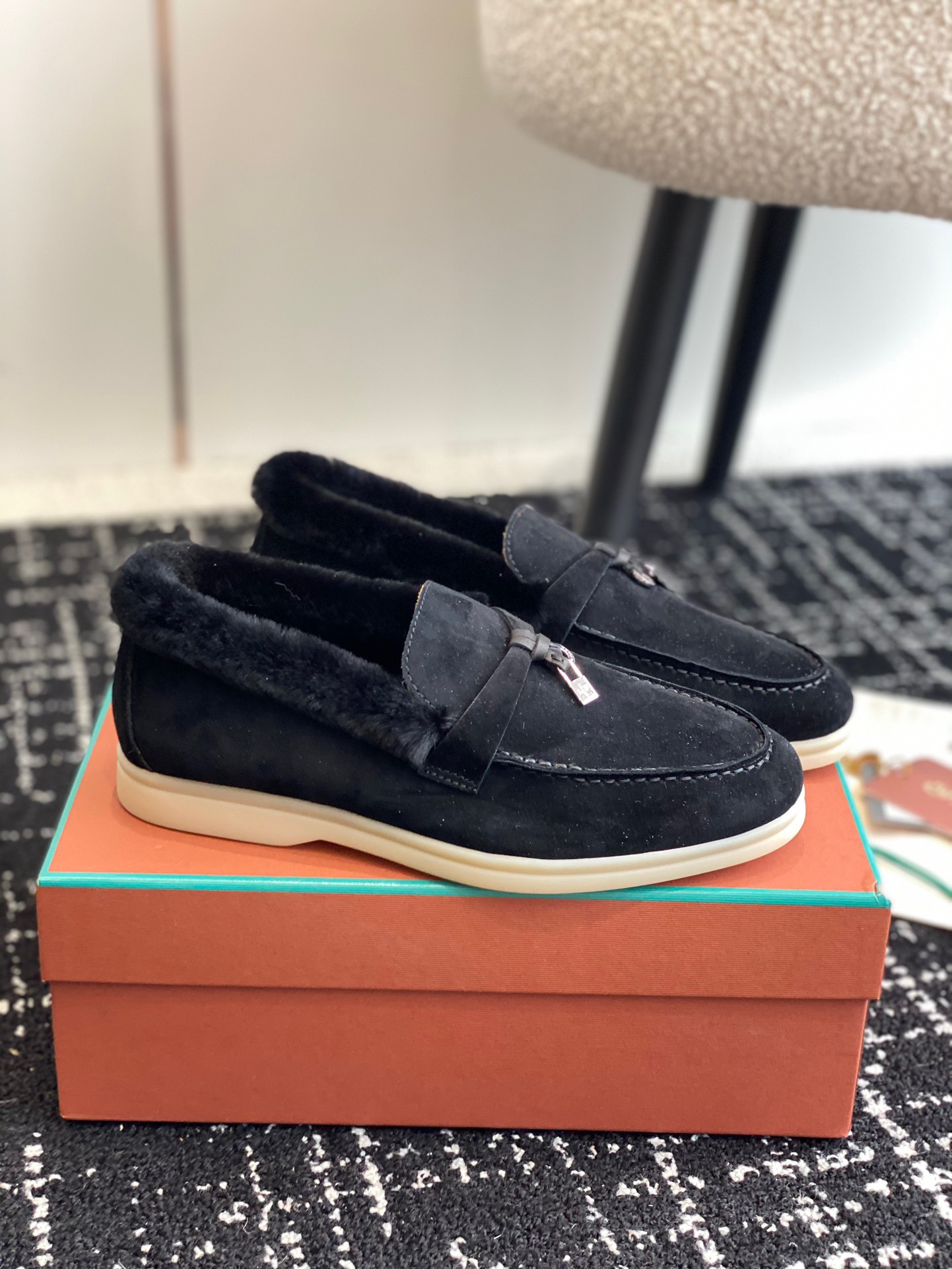 Women L*oro P*iana Top Loafer （）